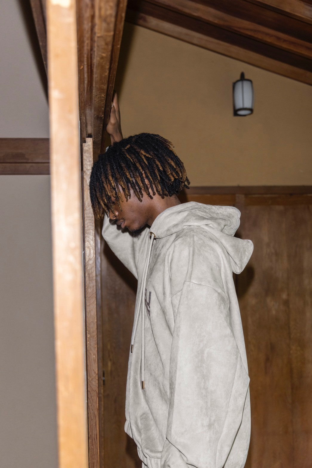 SUEDE SIDE ZIP HOODIE