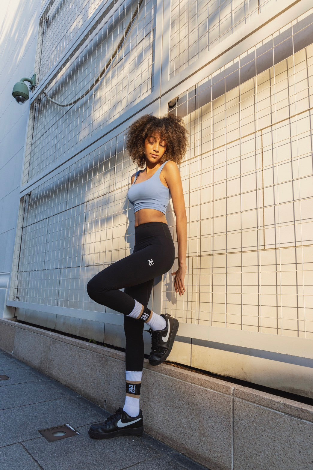 AIR DRY HIGH UP CROP TOP