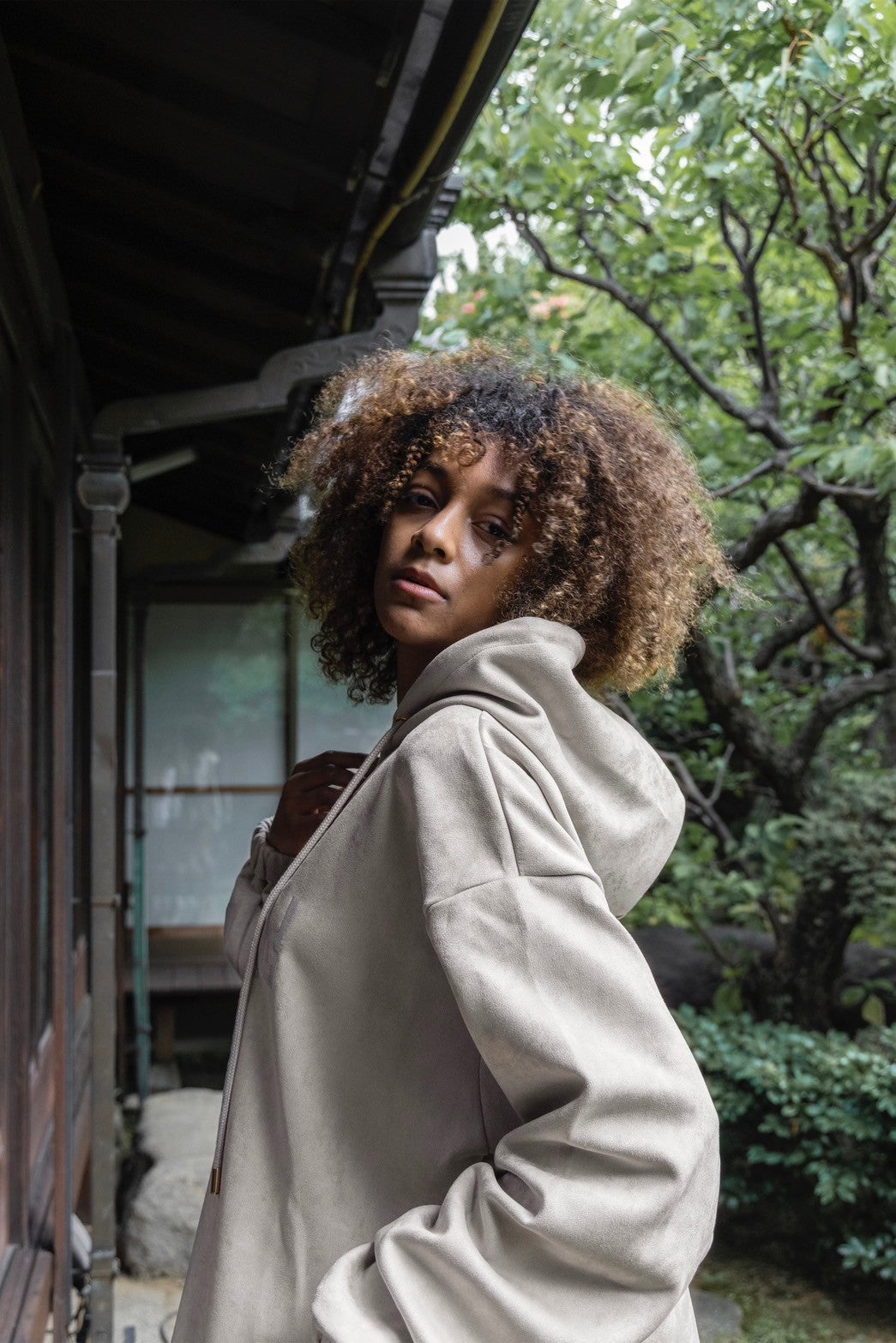 SUEDE SIDE ZIP HOODIE