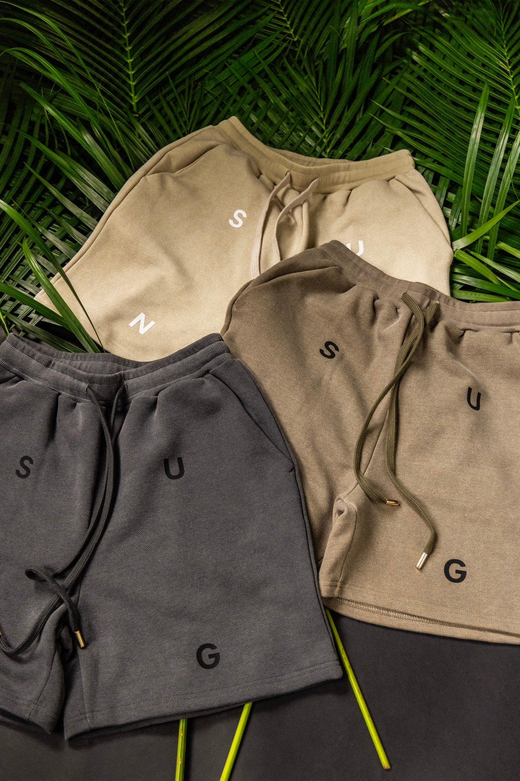 JUMP SQUARE LOGO HALF PANTS