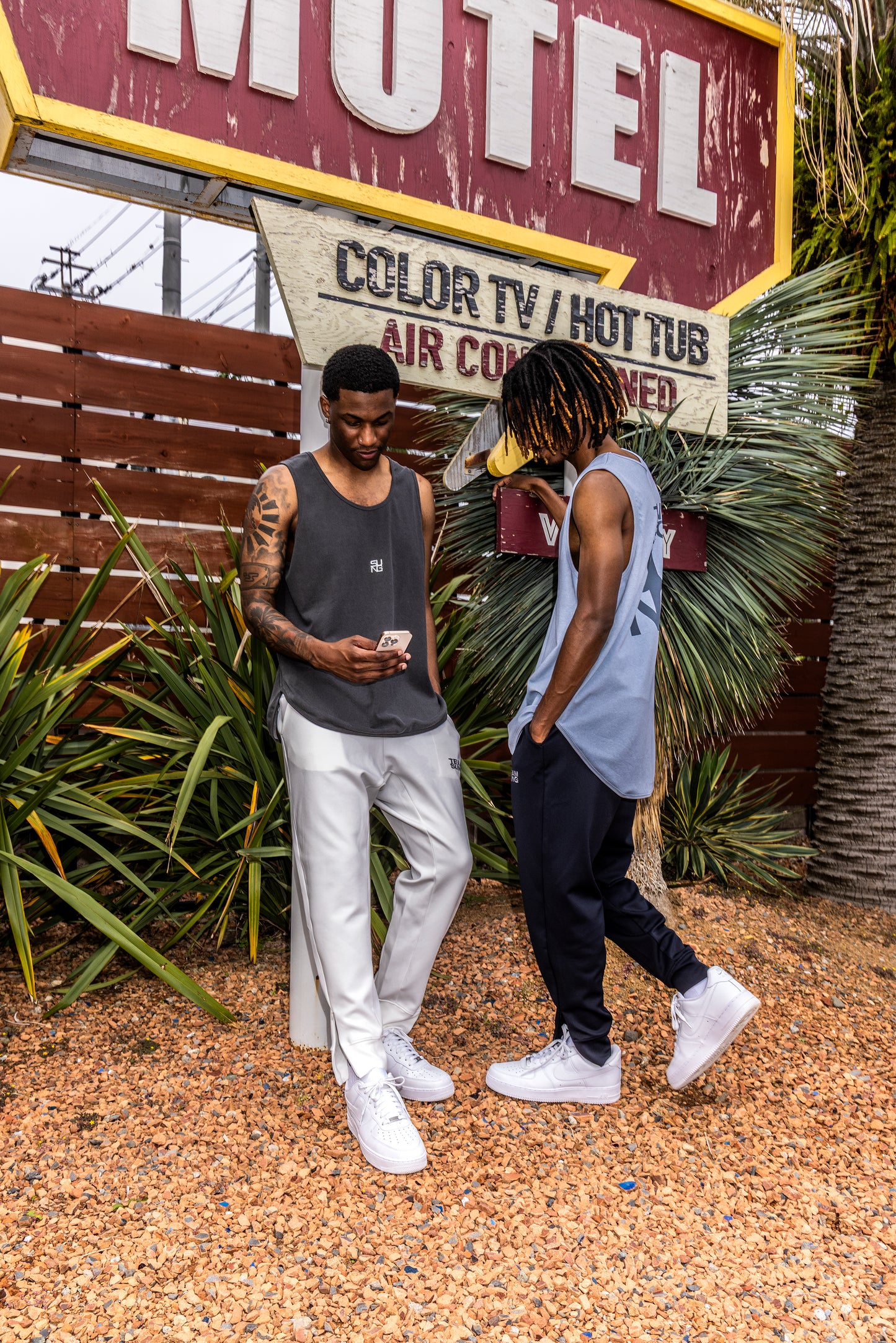 TEAM SUNG TAPERED WORKOUT PANTS