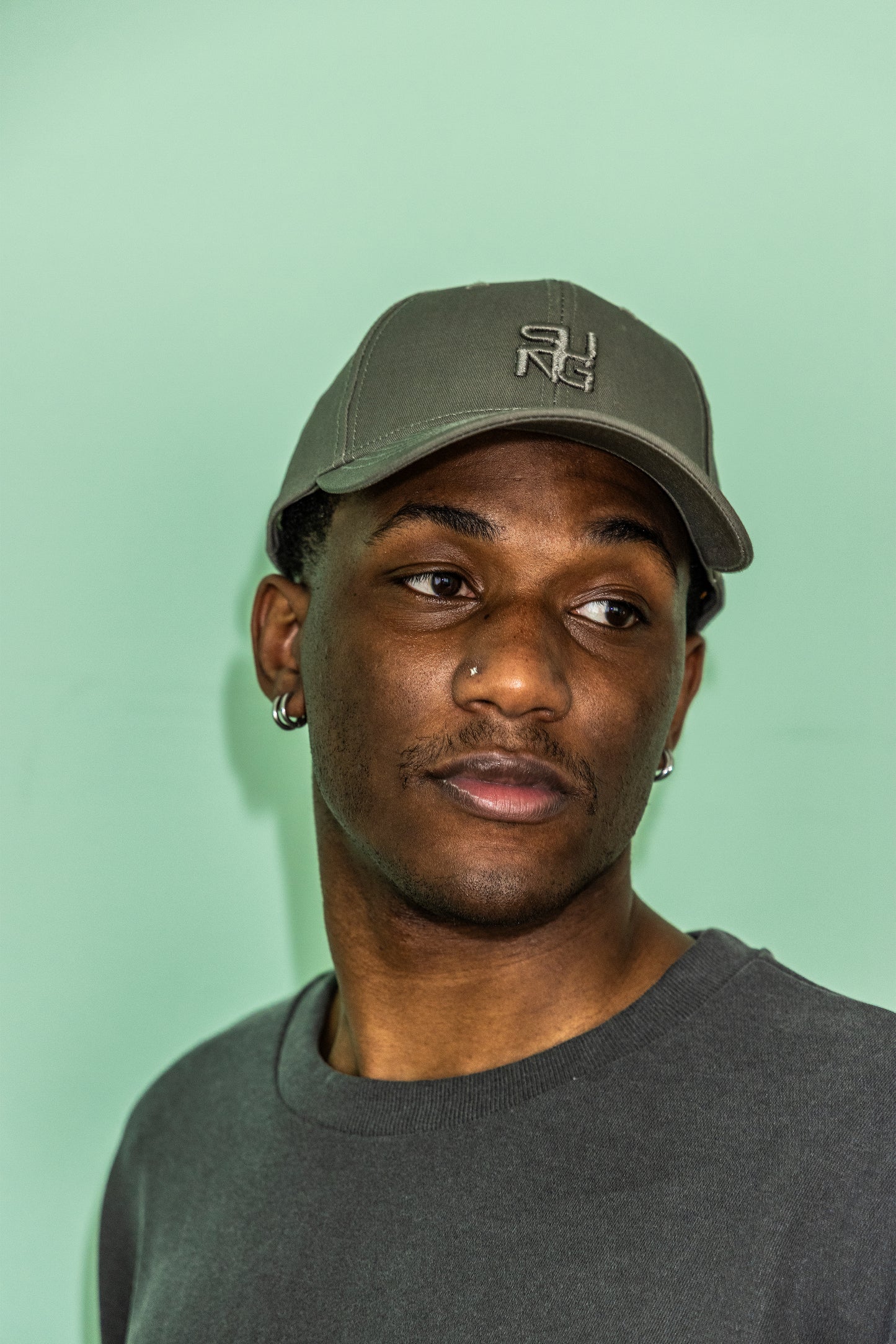 Symbol Logo Cap