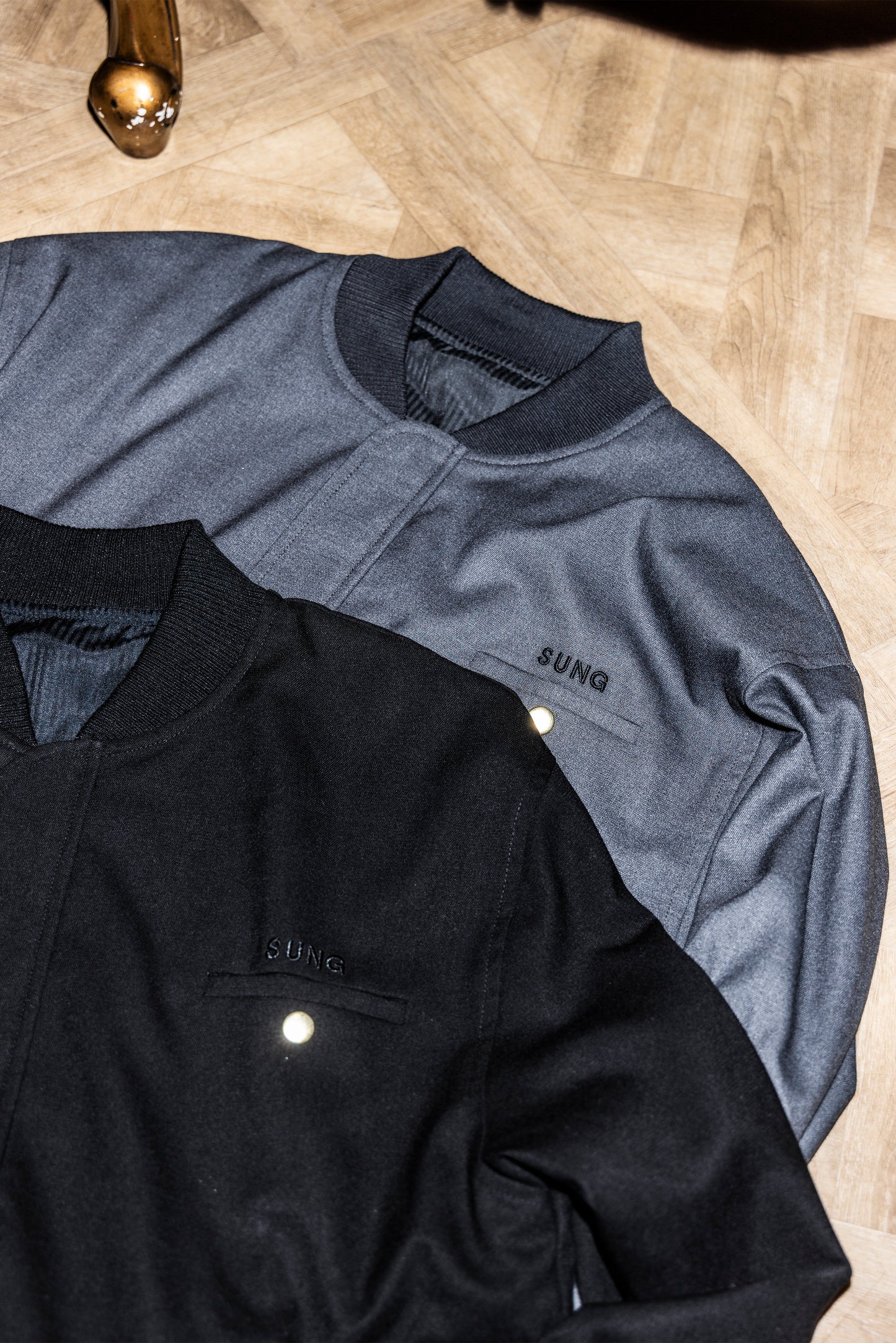 SUIT LIKE FABRIC FLIGHT JACKET