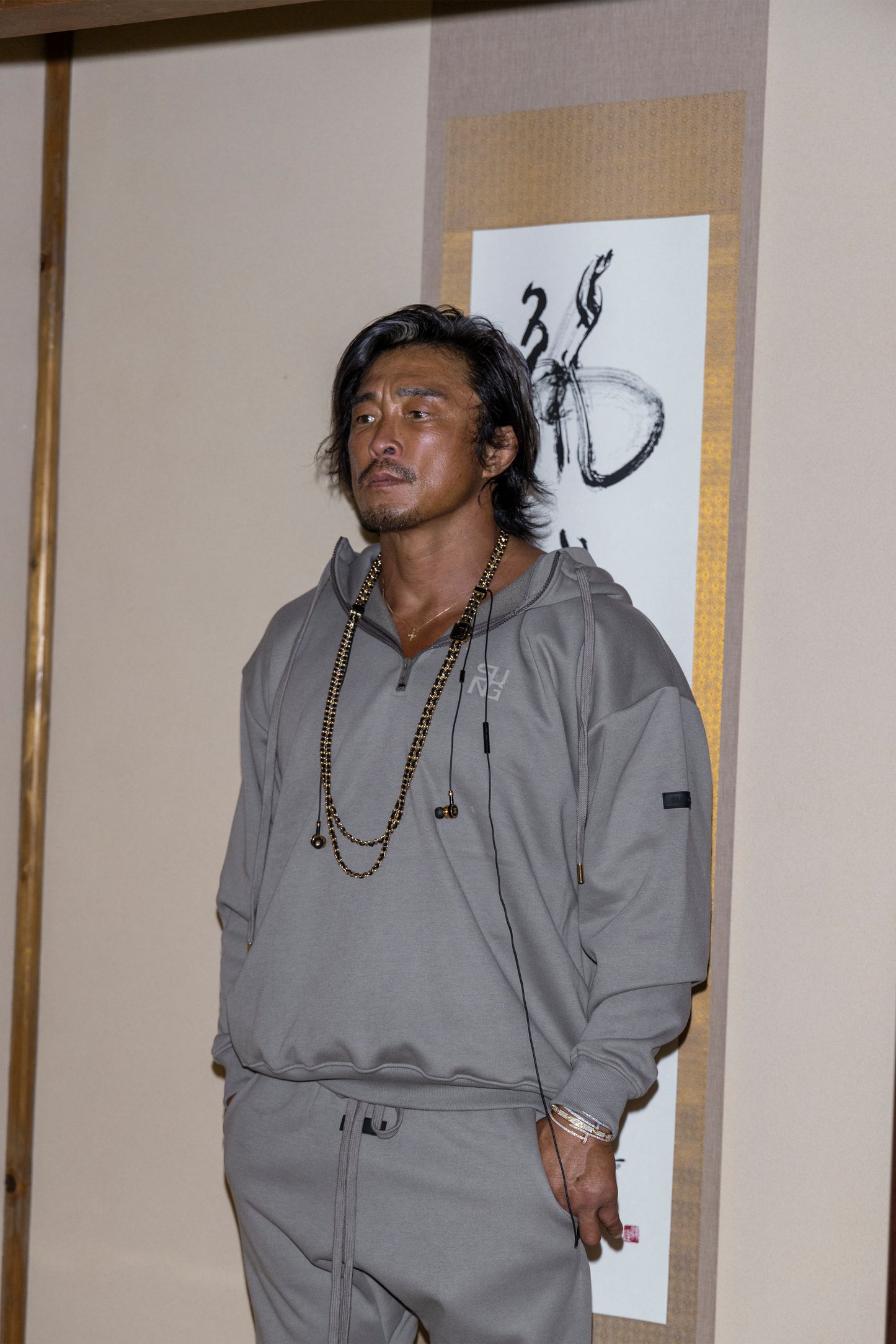 CUBIC LOGO SWEAT HOODIE