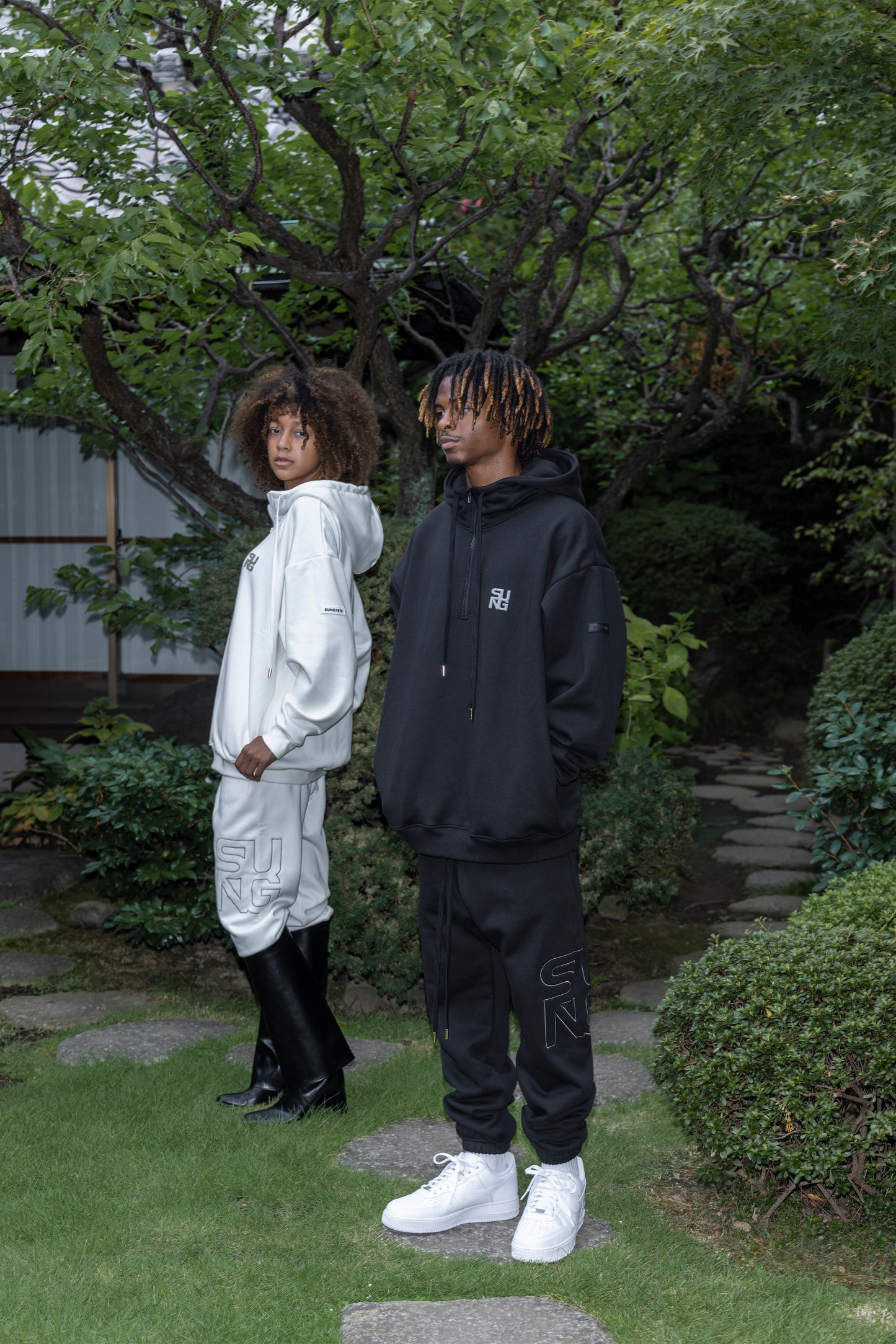 CUBIC LOGO SWEAT HOODIE