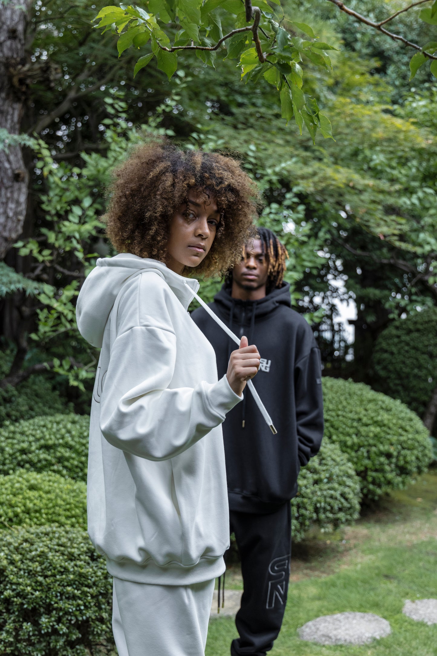CUBIC LOGO SWEAT HOODIE