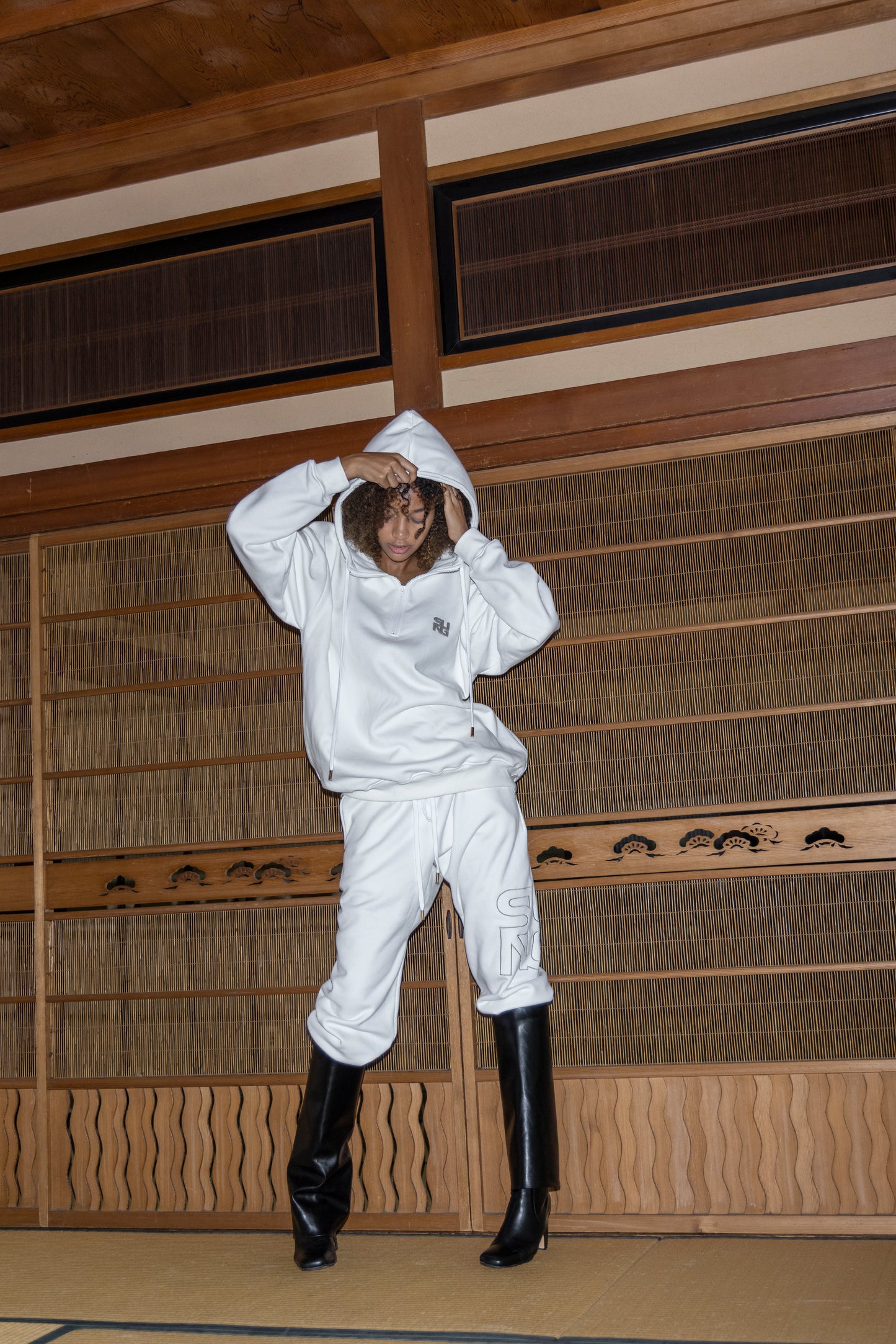 CUBIC LOGO SWEAT HOODIE