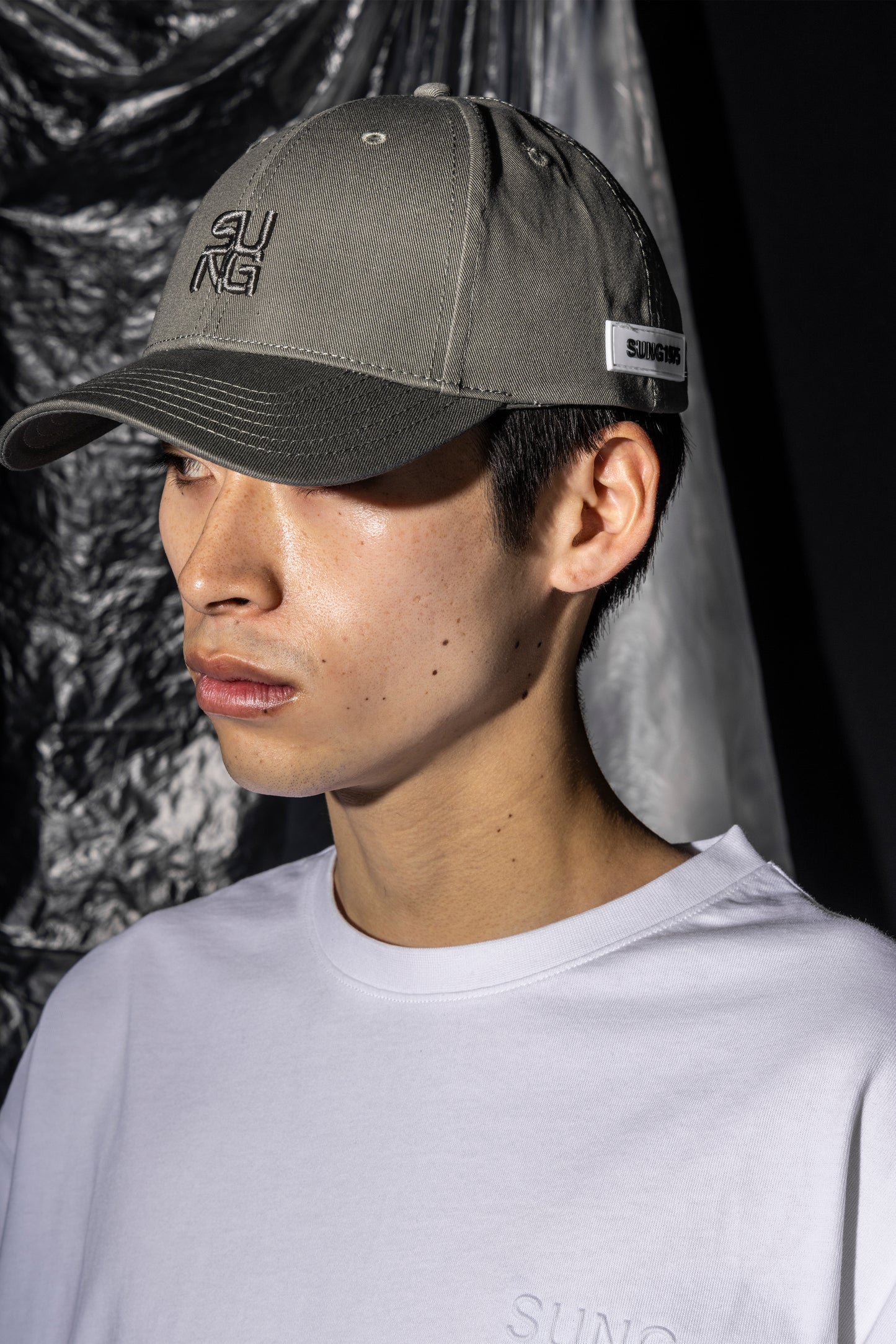 Symbol Logo Cap