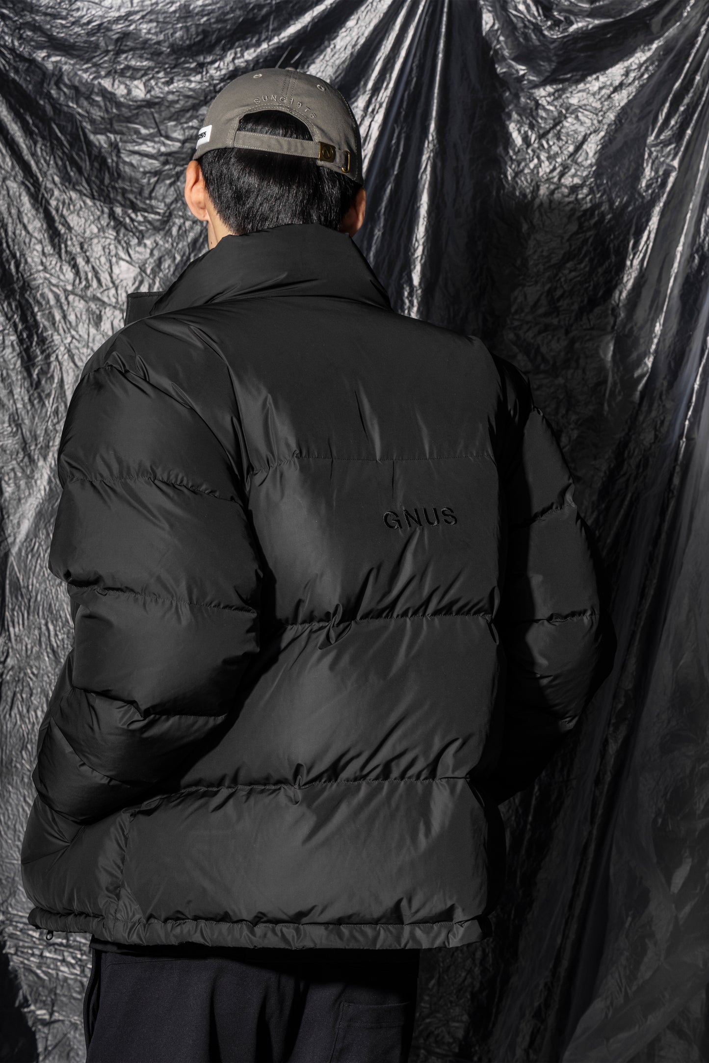 PREMIUM GOOSE DOWN SHORT PADDED JACKET