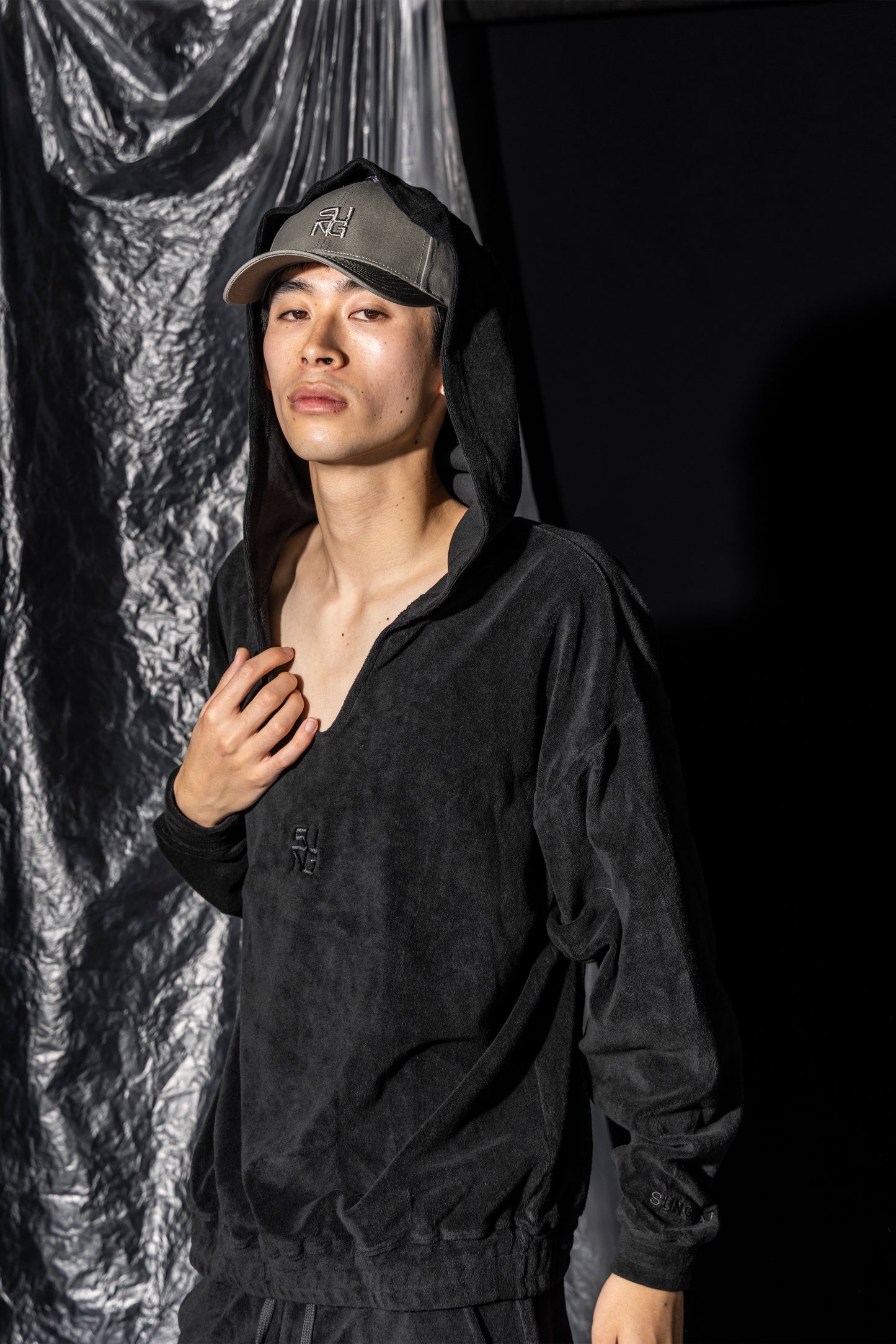 Symbol Logo Cap