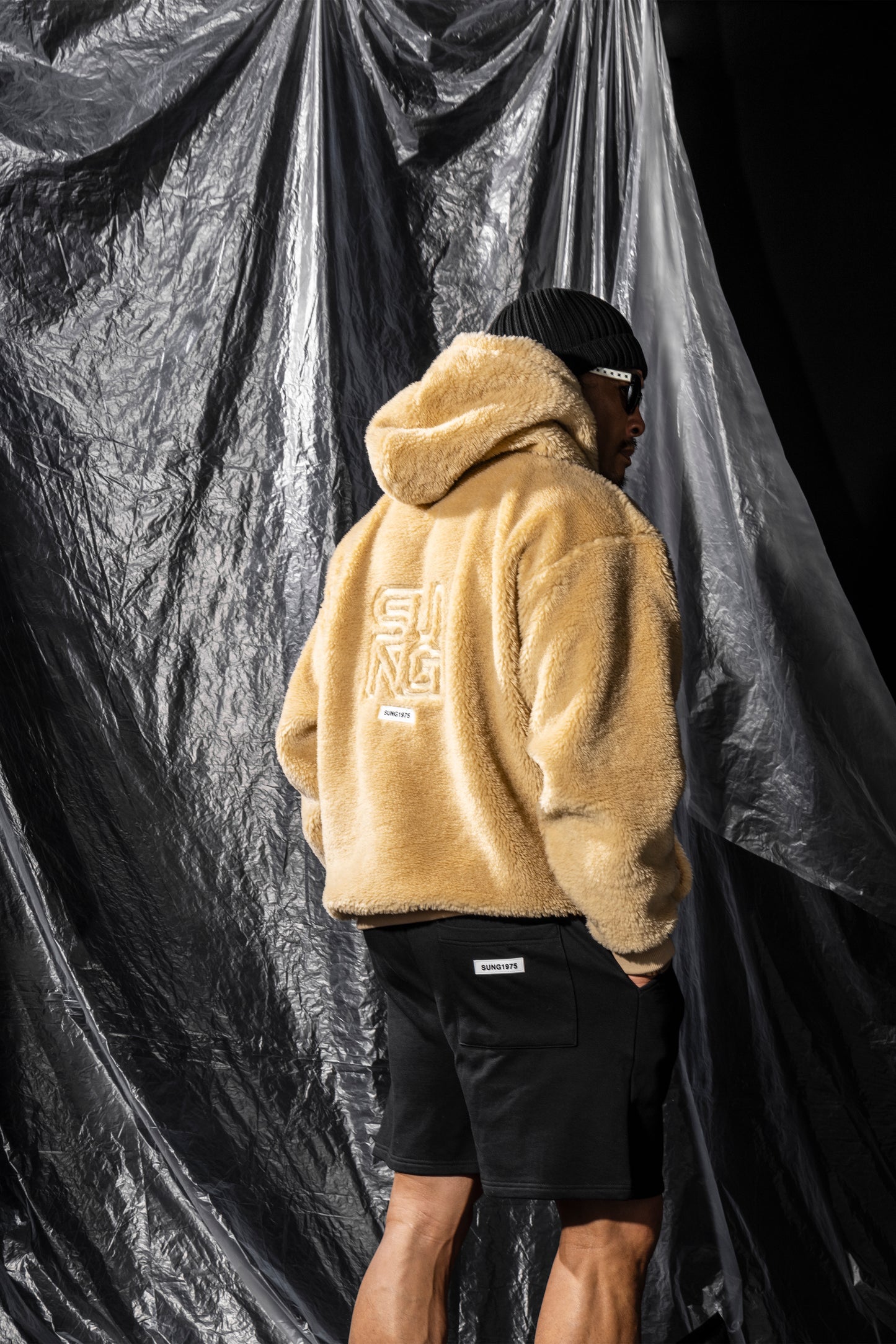 FLUFFY BOA HOODIE