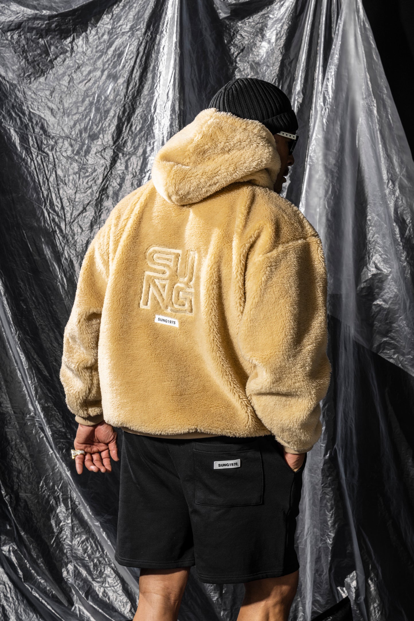 FLUFFY BOA HOODIE