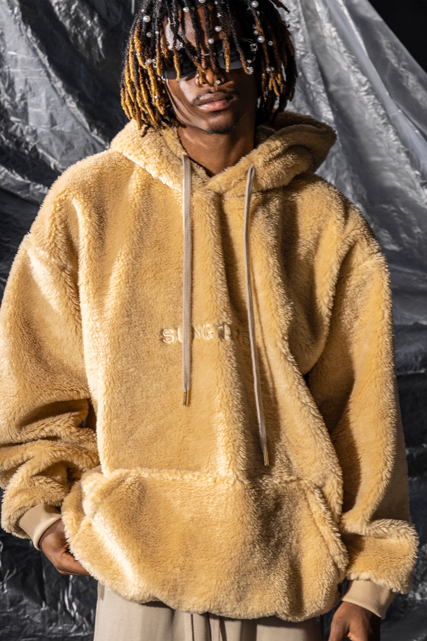 FLUFFY BOA HOODIE