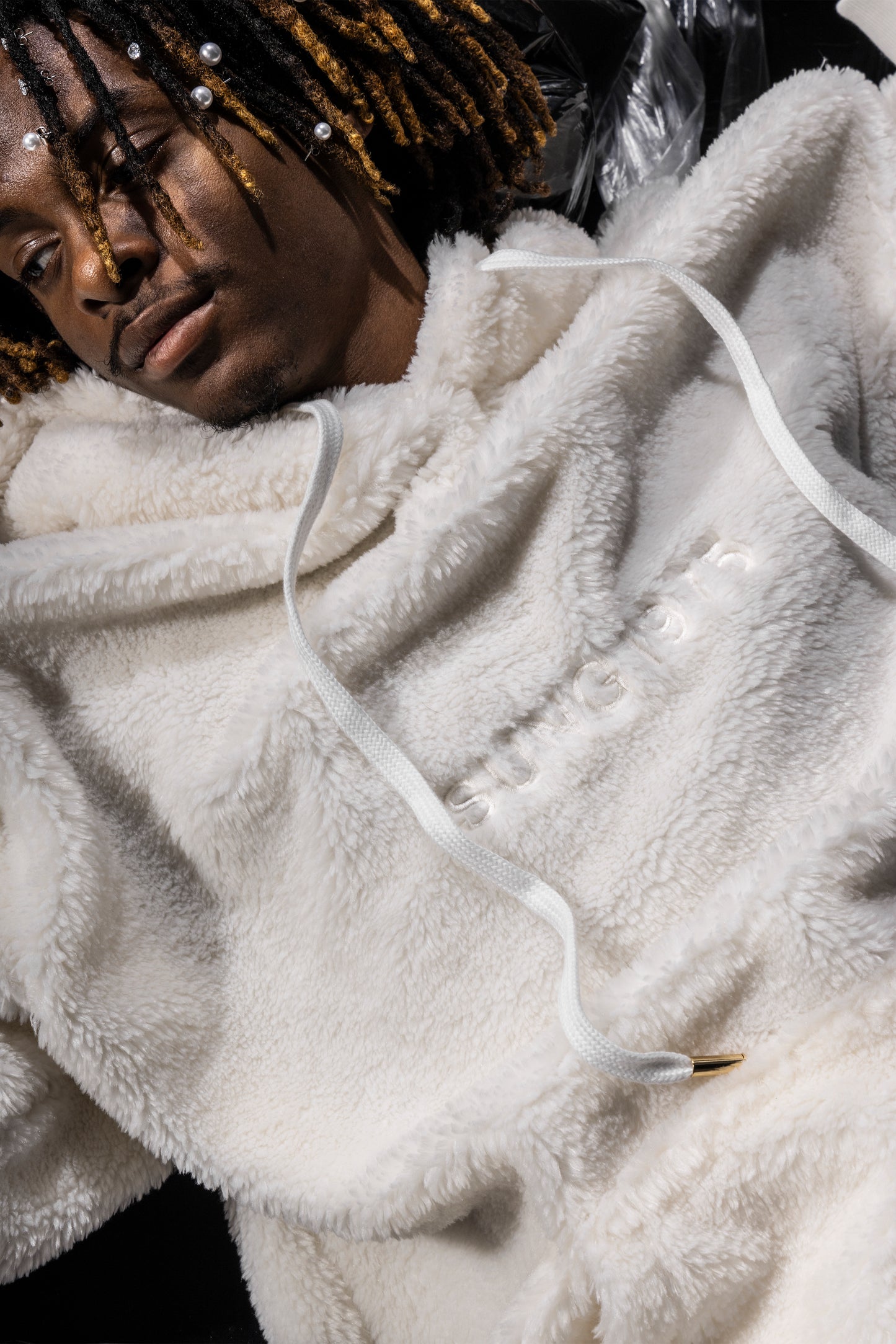 FLUFFY BOA HOODIE