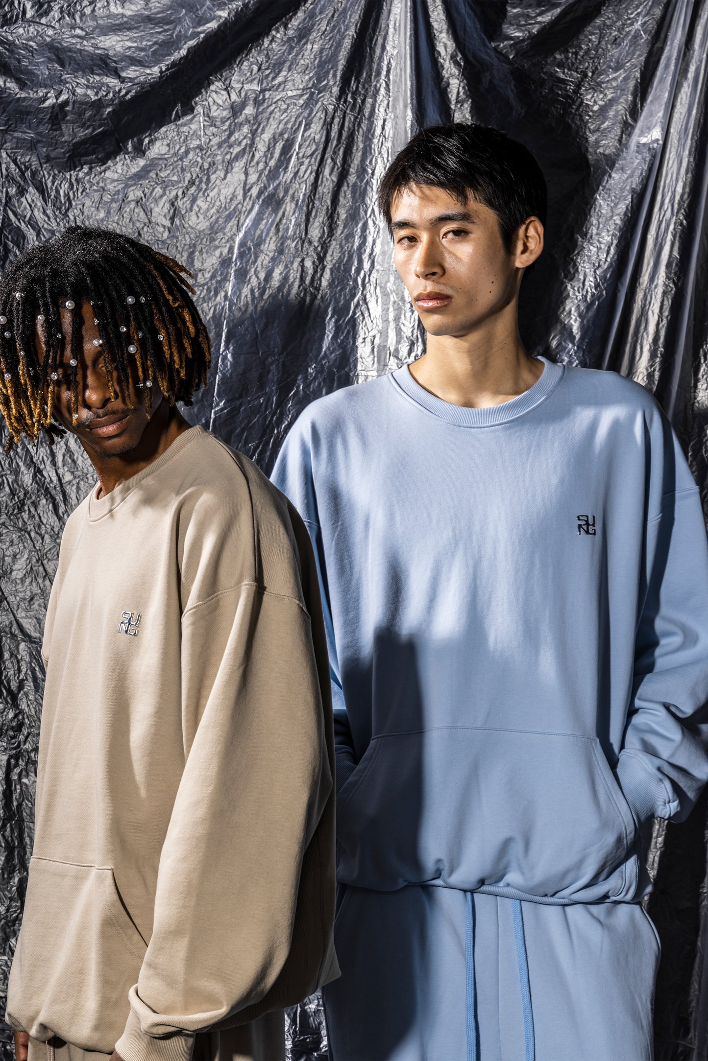 SIDE RIB SHINE LOGO SWEAT TOPS