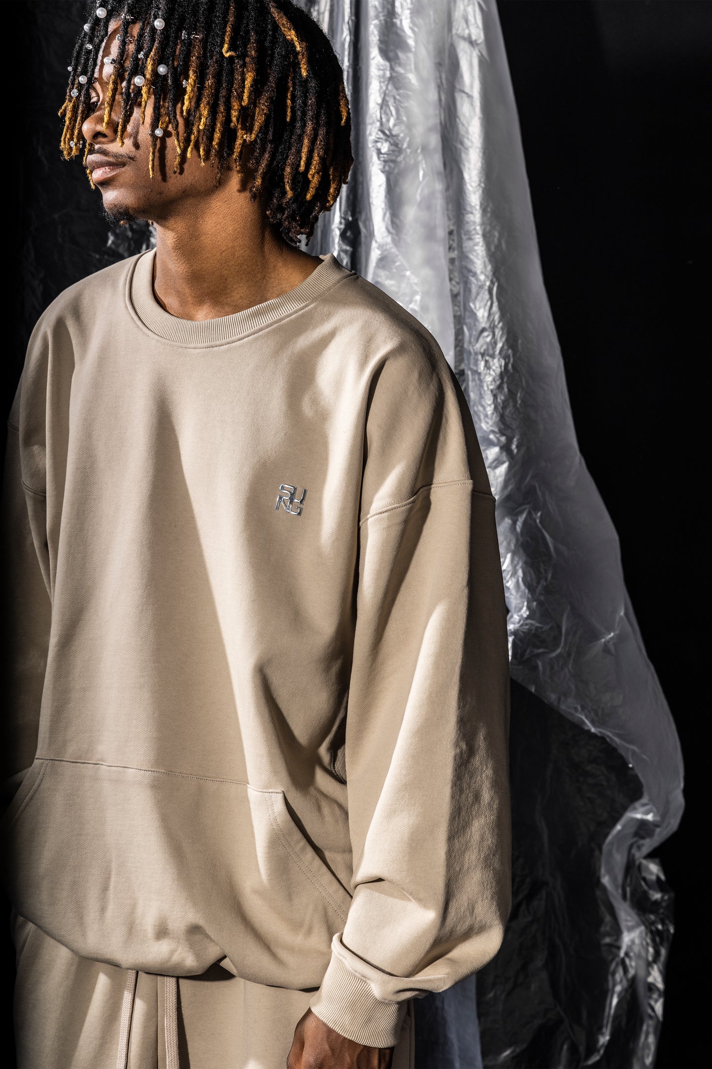 SIDE RIB SHINE LOGO SWEAT TOPS