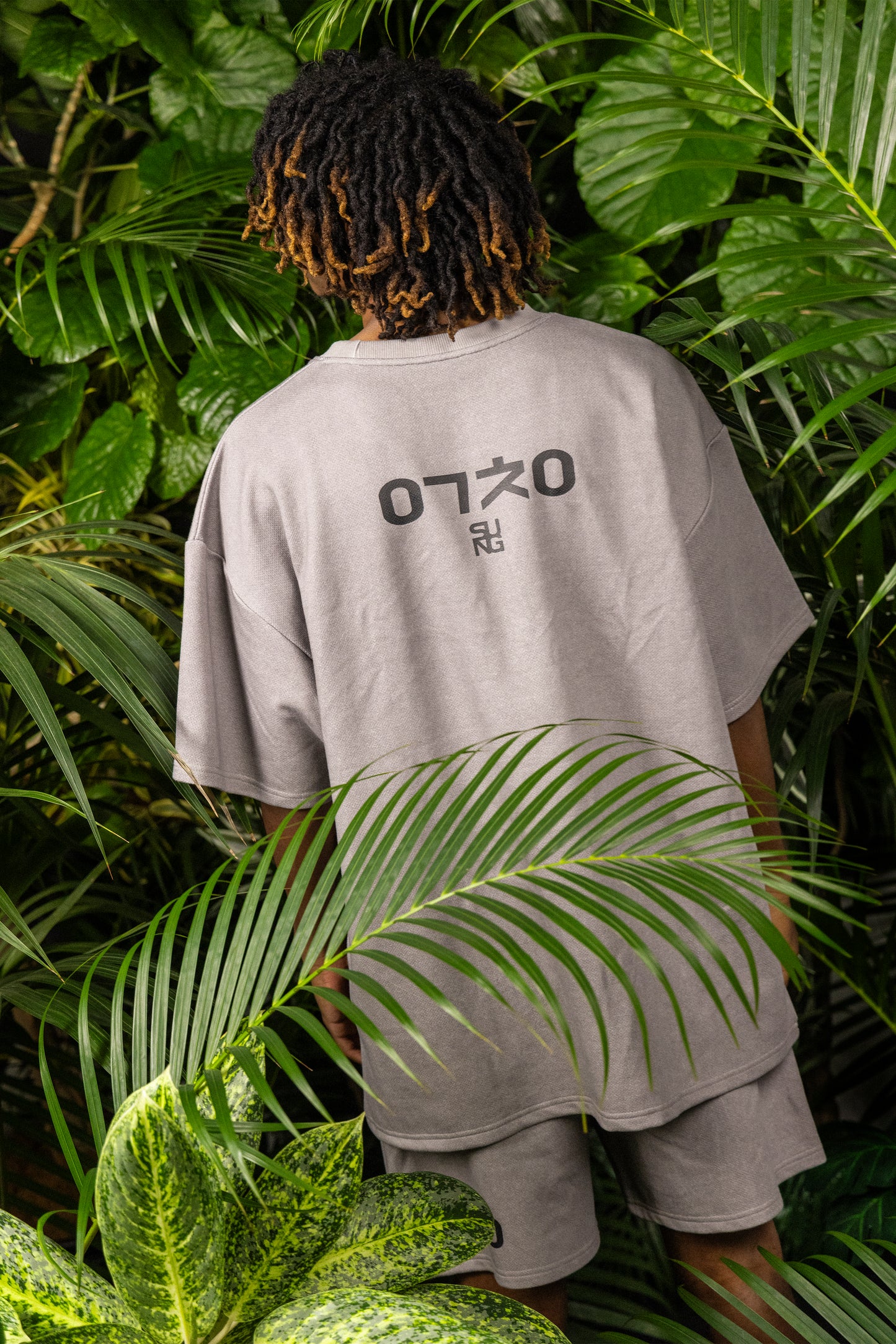 HANGUL LOGO T SHIRT