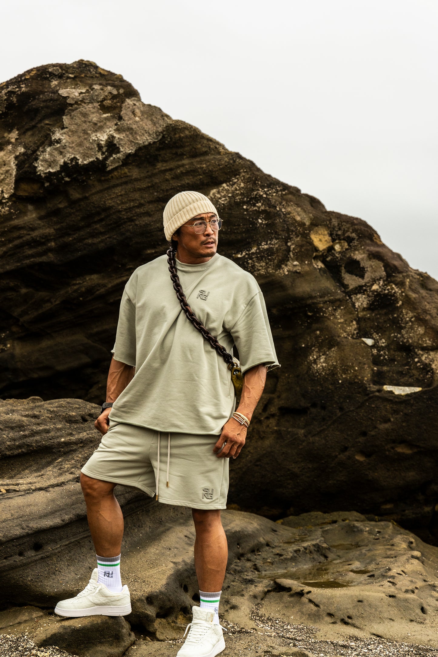 CUBIC LOGO SWEAT SHORT PANTS