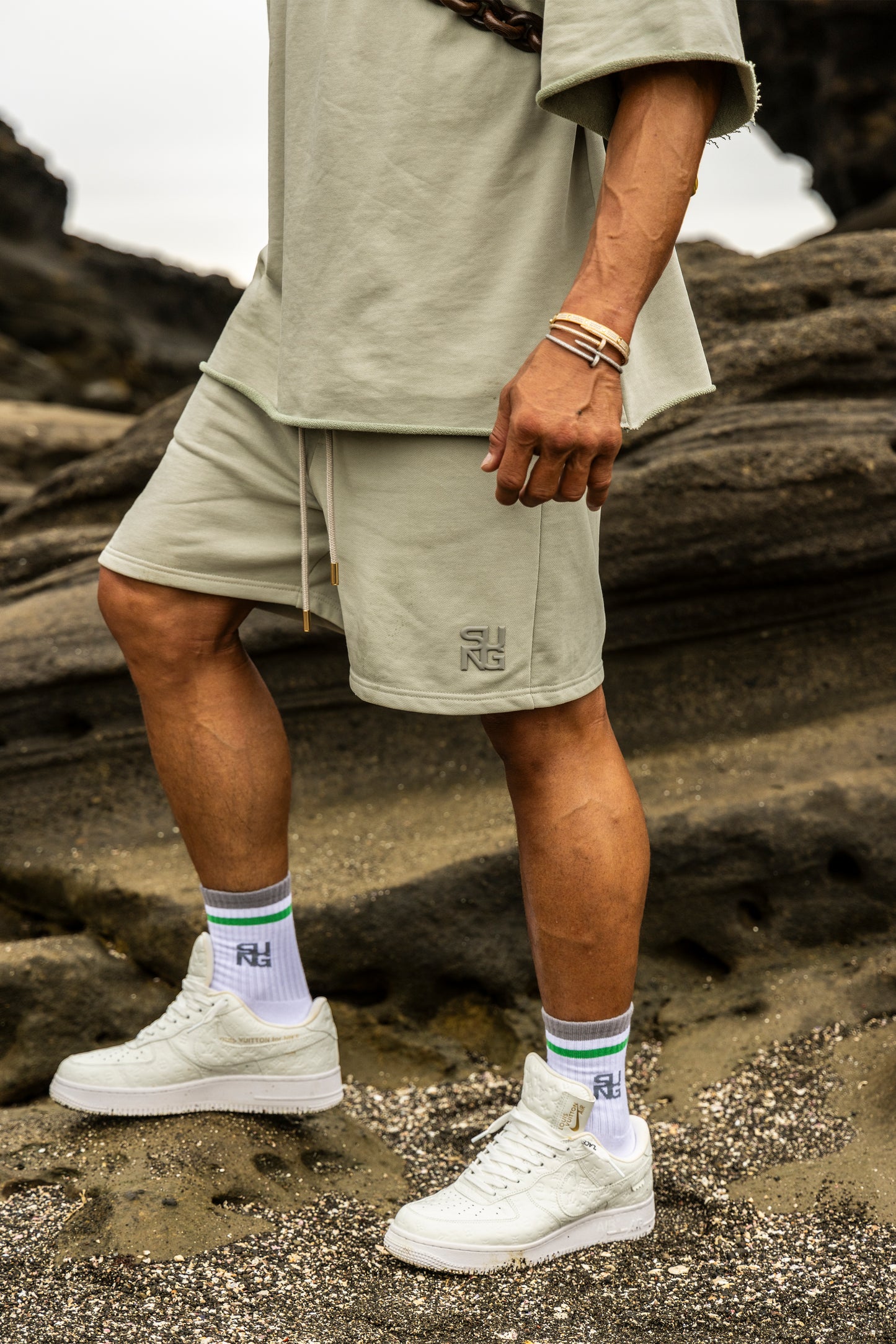 CUBIC LOGO SWEAT SHORT PANTS
