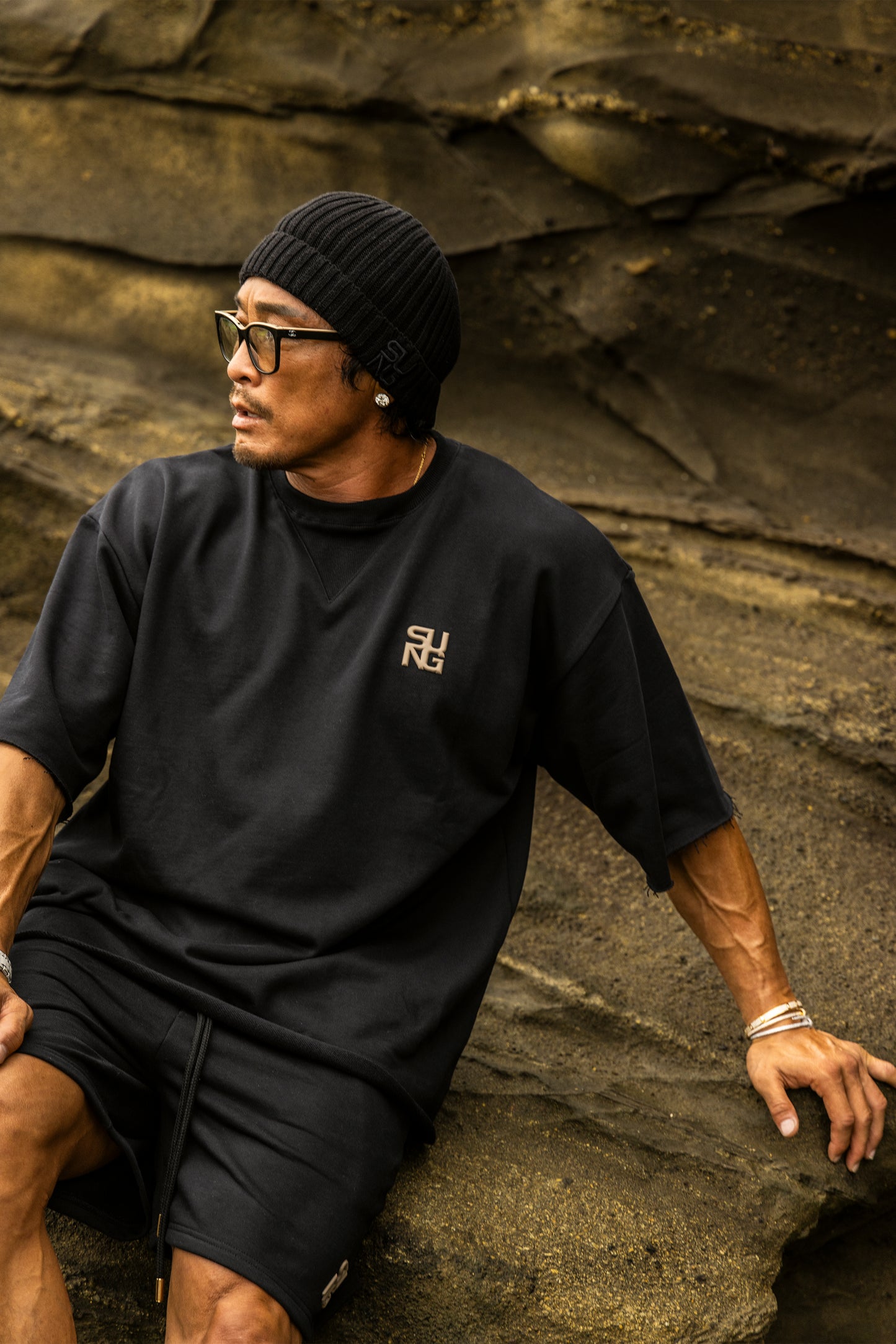 CUBIC LOGO SWEAT T SHIRT