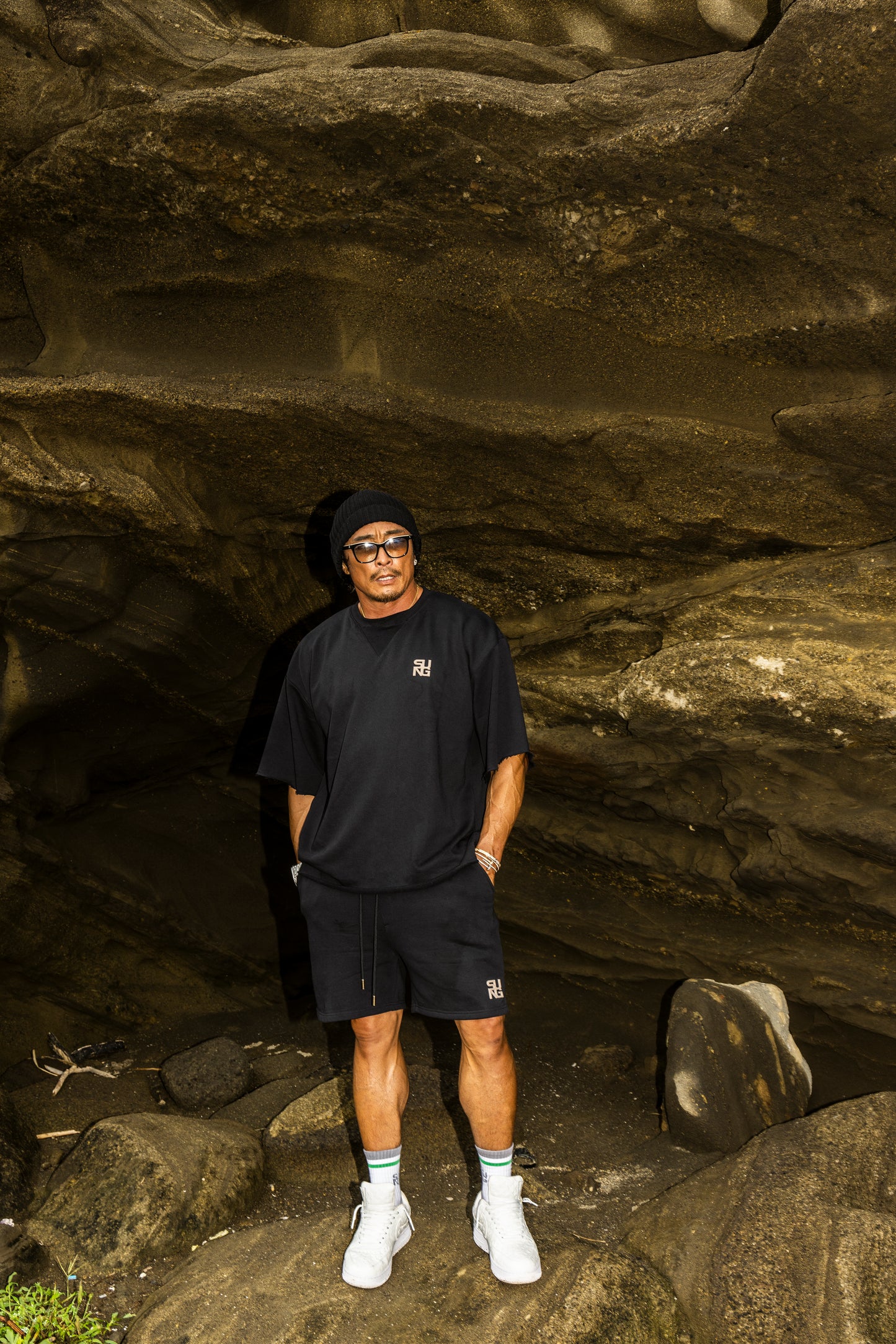 CUBIC LOGO SWEAT T SHIRT