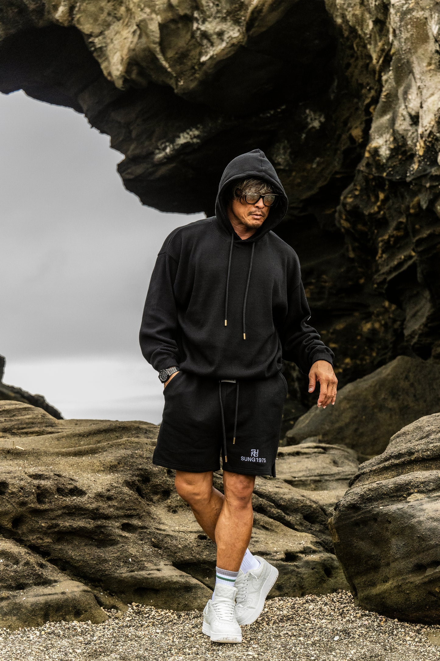 WAFFLE SIDE LOGO HOODIE