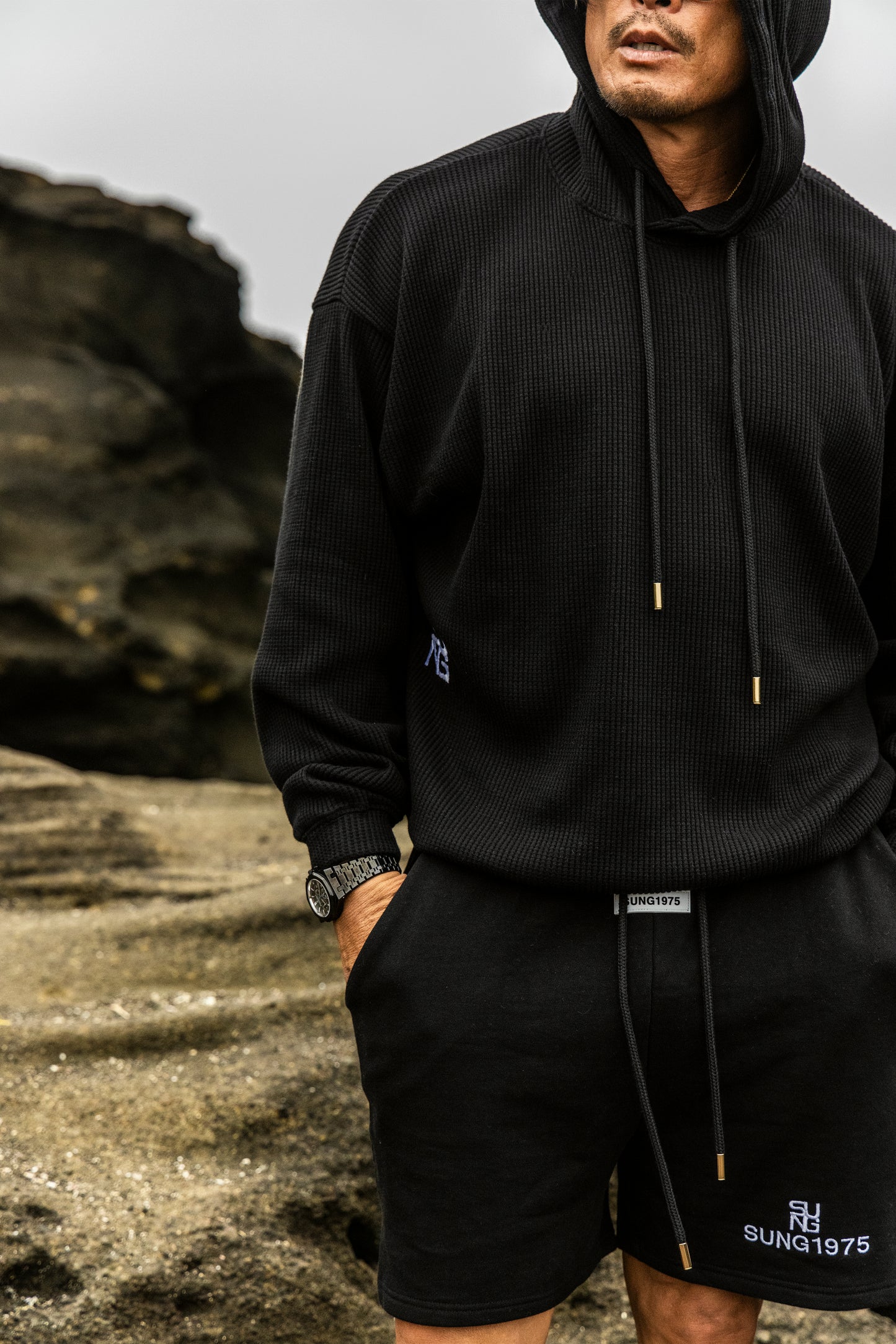 WAFFLE SIDE LOGO HOODIE