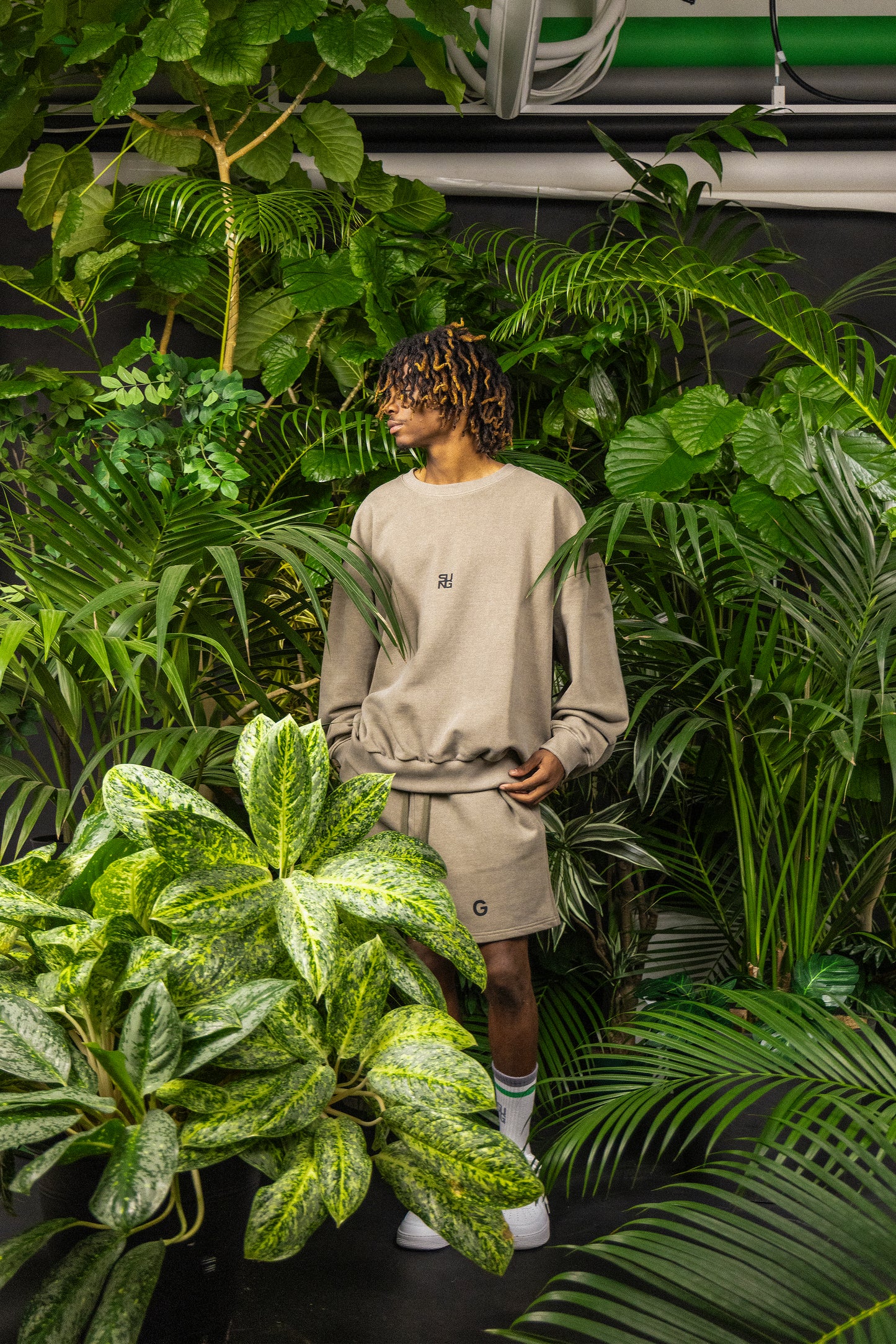 JUMP SQUARE LOGO SWEAT TOPS