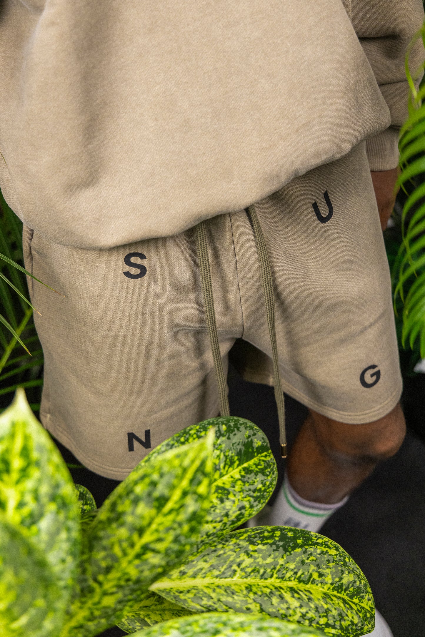 JUMP SQUARE LOGO HALF PANTS
