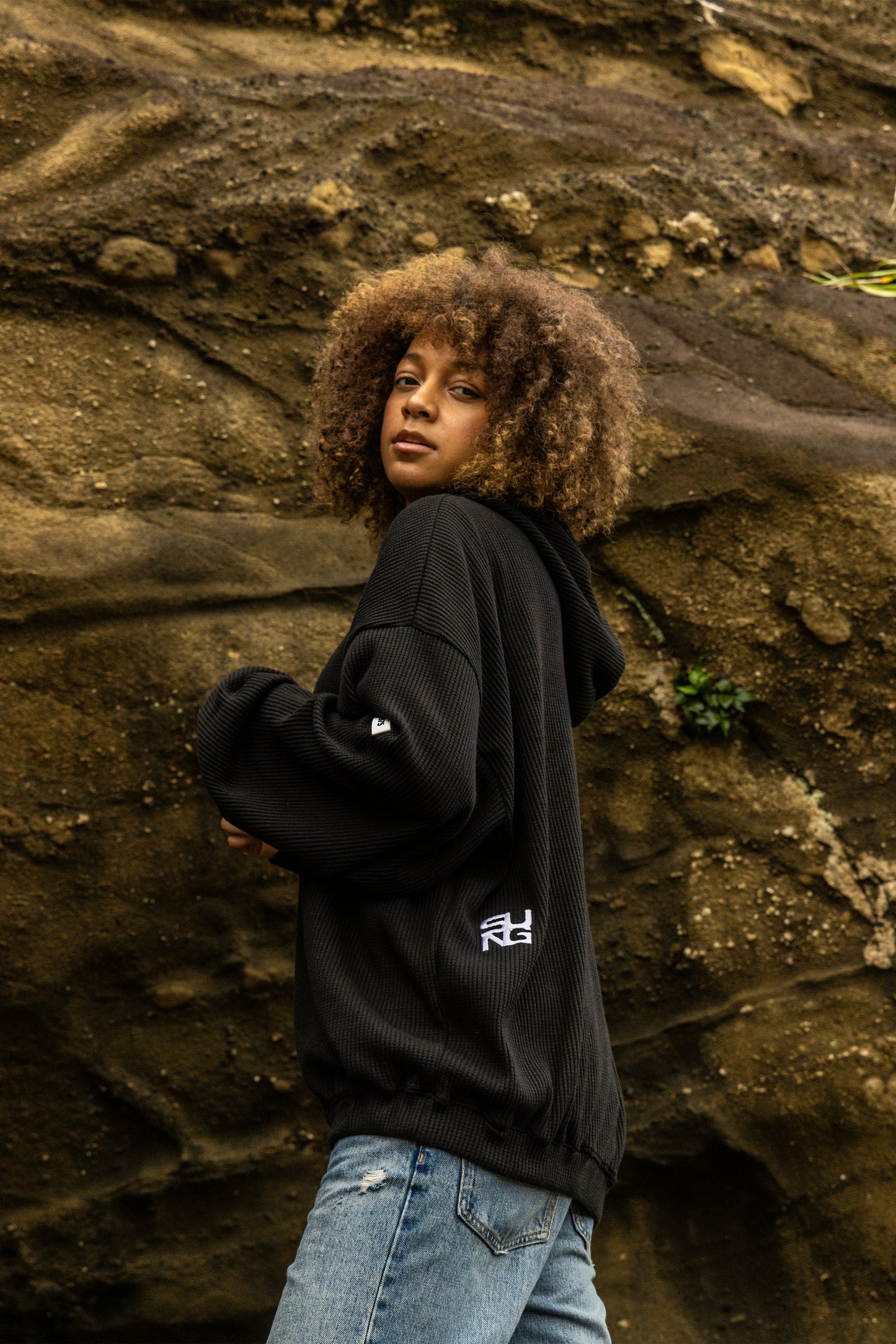 WAFFLE SIDE LOGO HOODIE