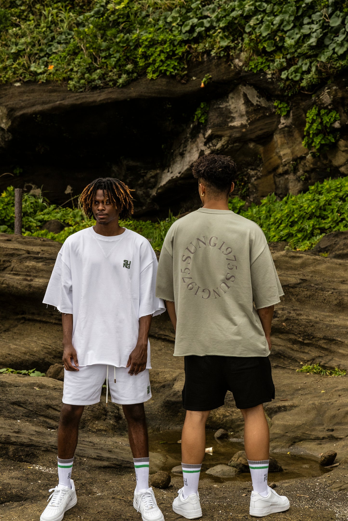 CUBIC LOGO SWEAT T SHIRT