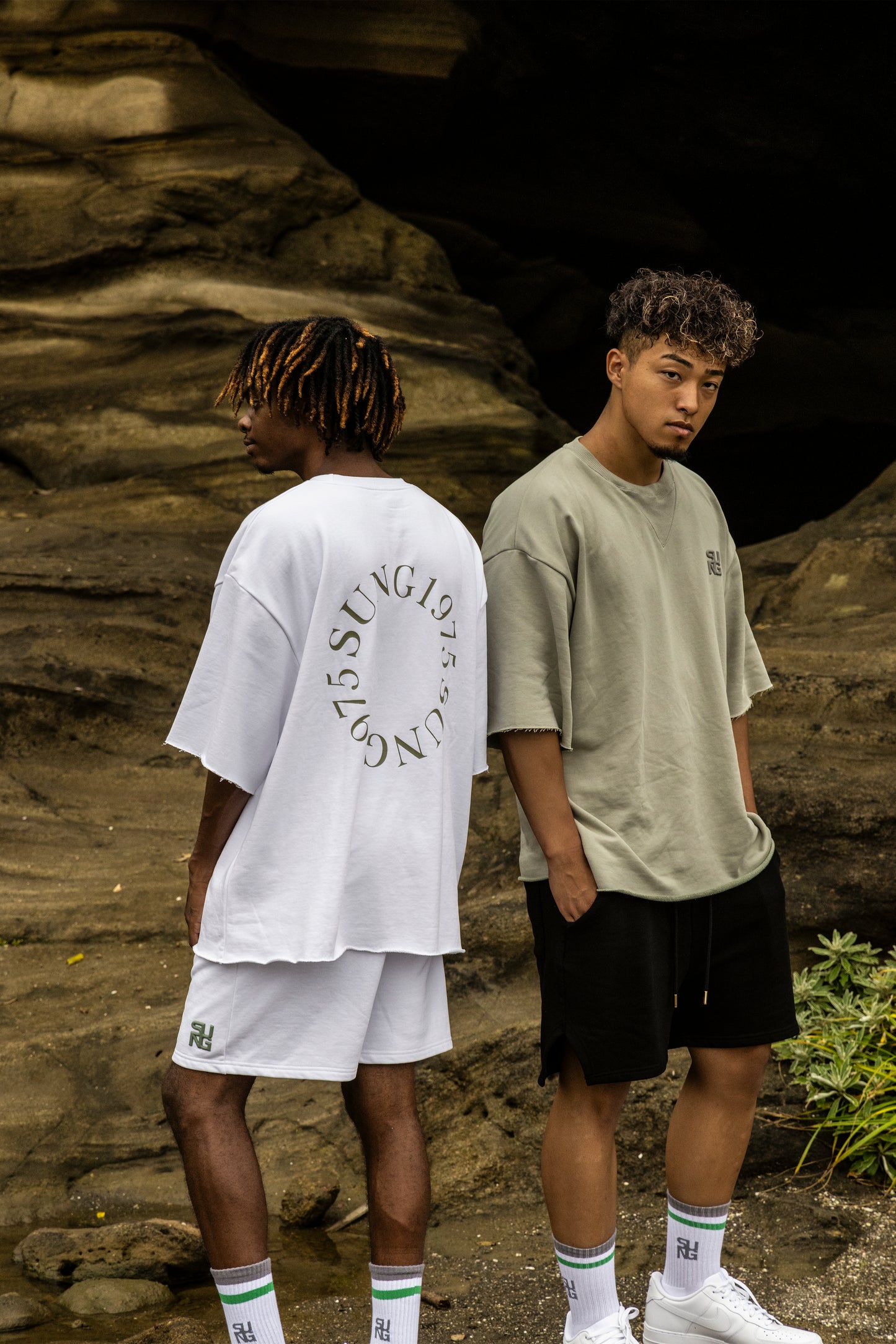 CUBIC LOGO SWEAT T SHIRT