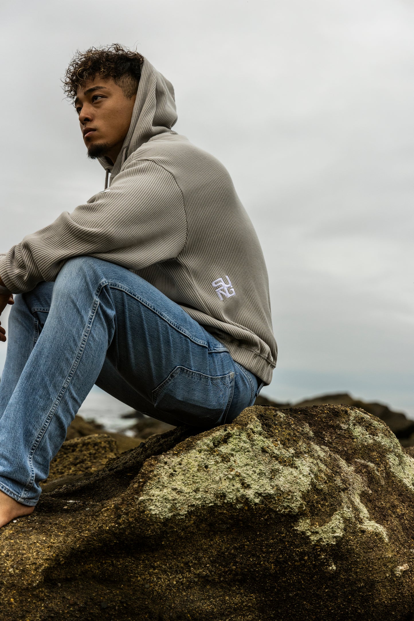 WAFFLE SIDE LOGO HOODIE