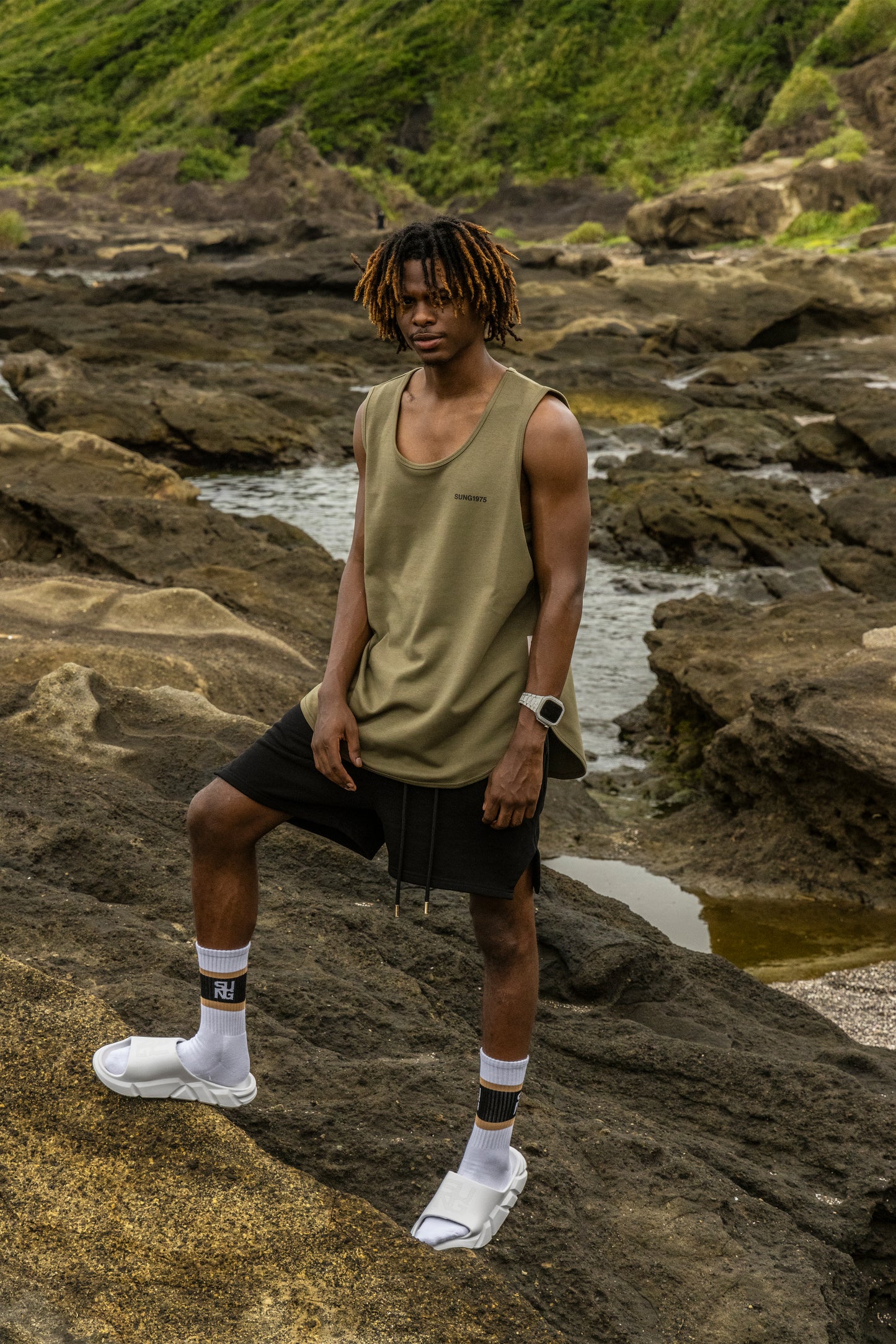LOUND SIDE SLIT TANK