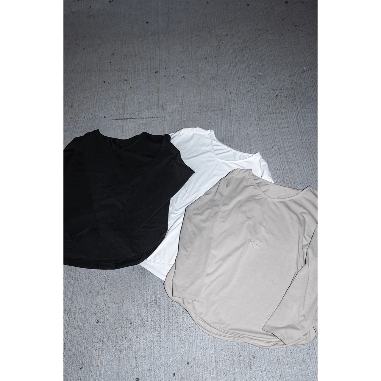 SIGNATURE LOGO LONG TSHIRT