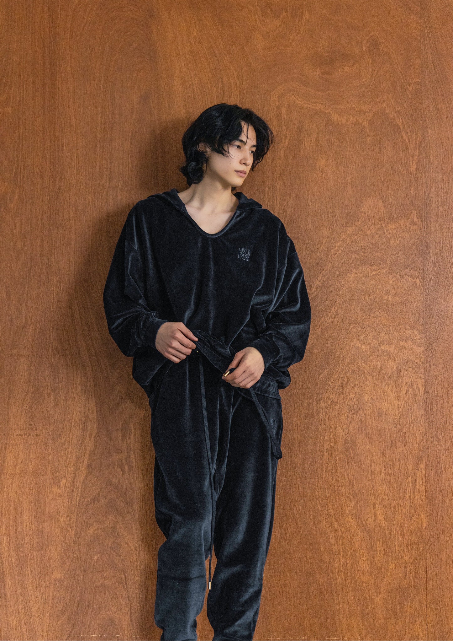 TERRY NOTCHED HOODIE