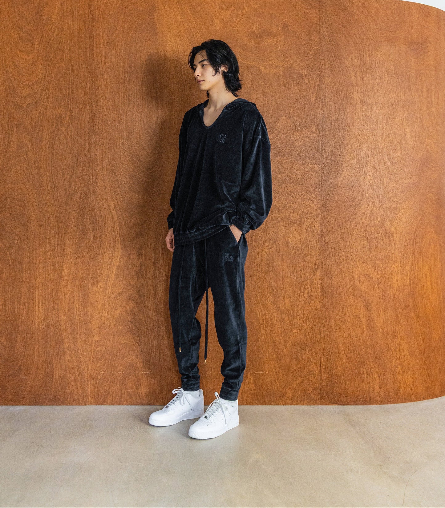 TERRY NOTCHED HOODIE