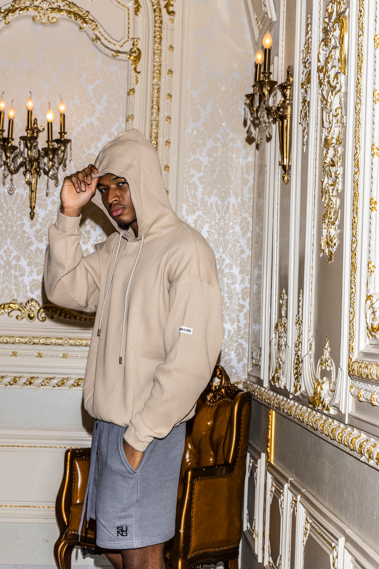 WAFFLE SIDE LOGO HOODIE