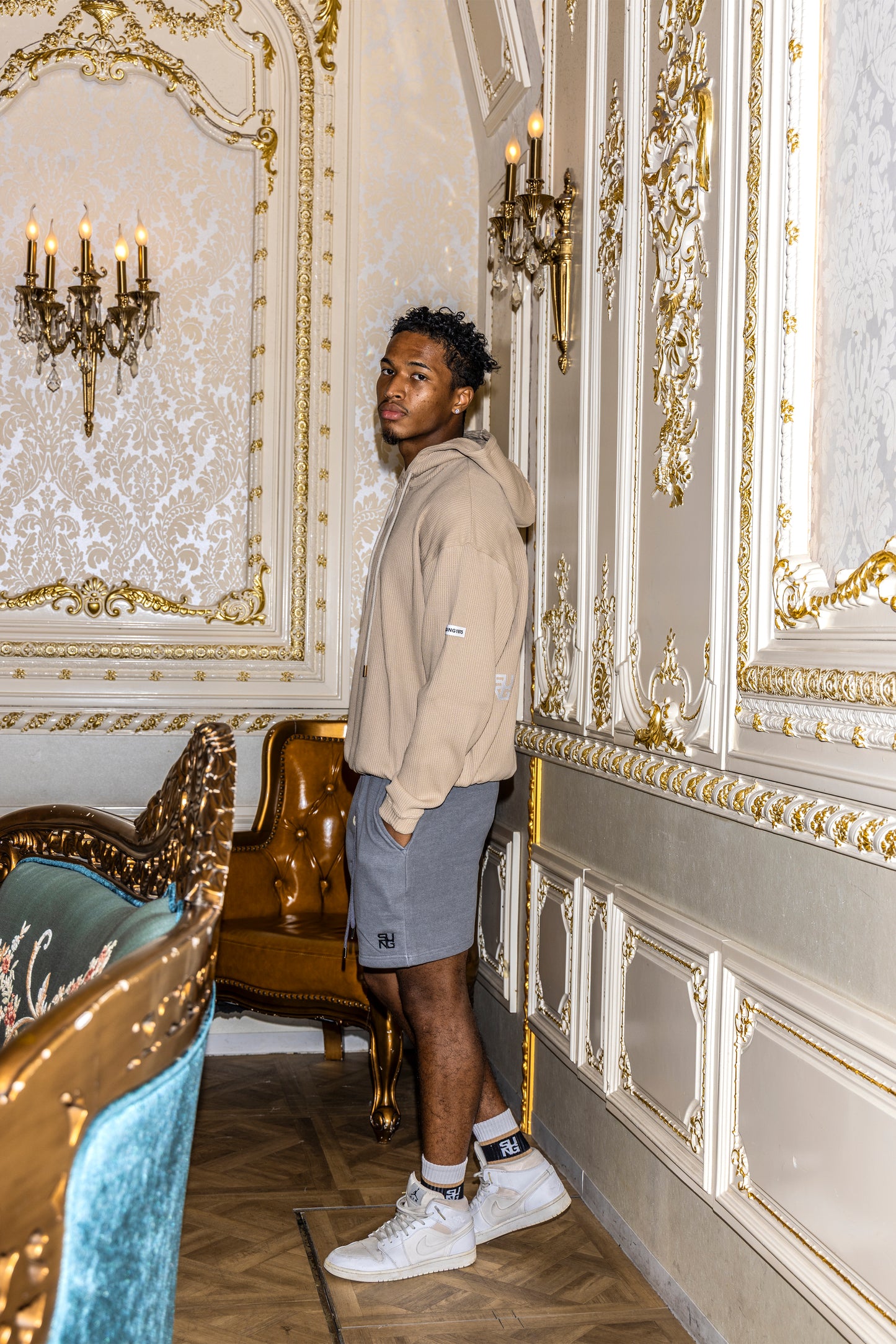 WAFFLE SIDE LOGO HOODIE