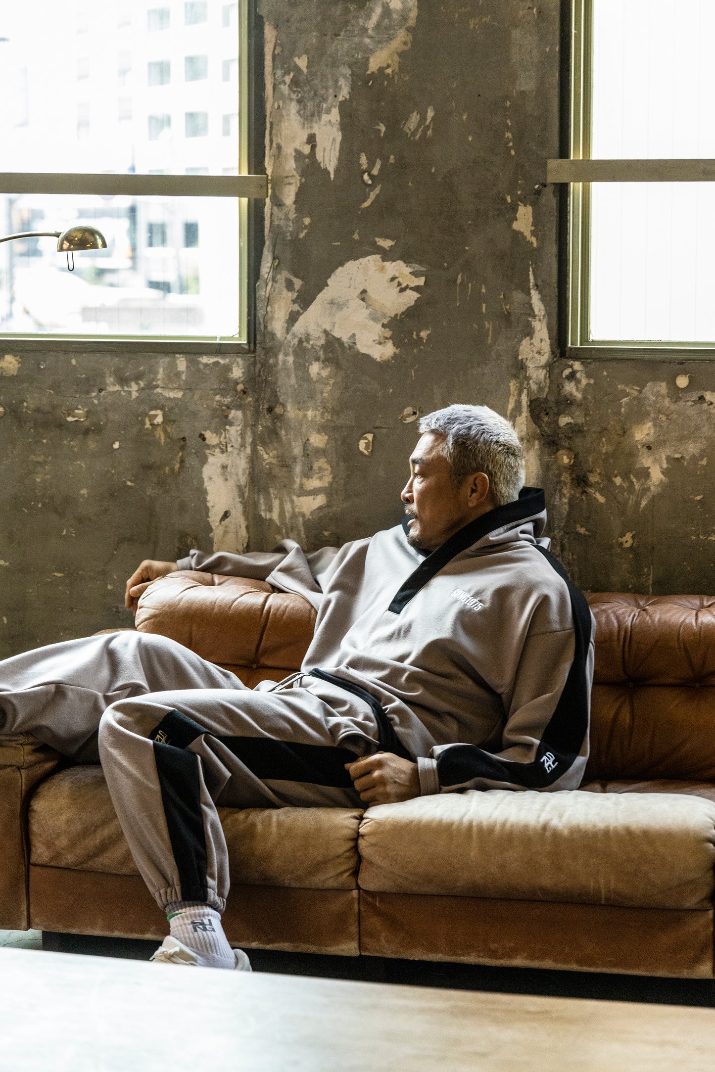 【4/1発送】BONDED SIDE LINE PANTS