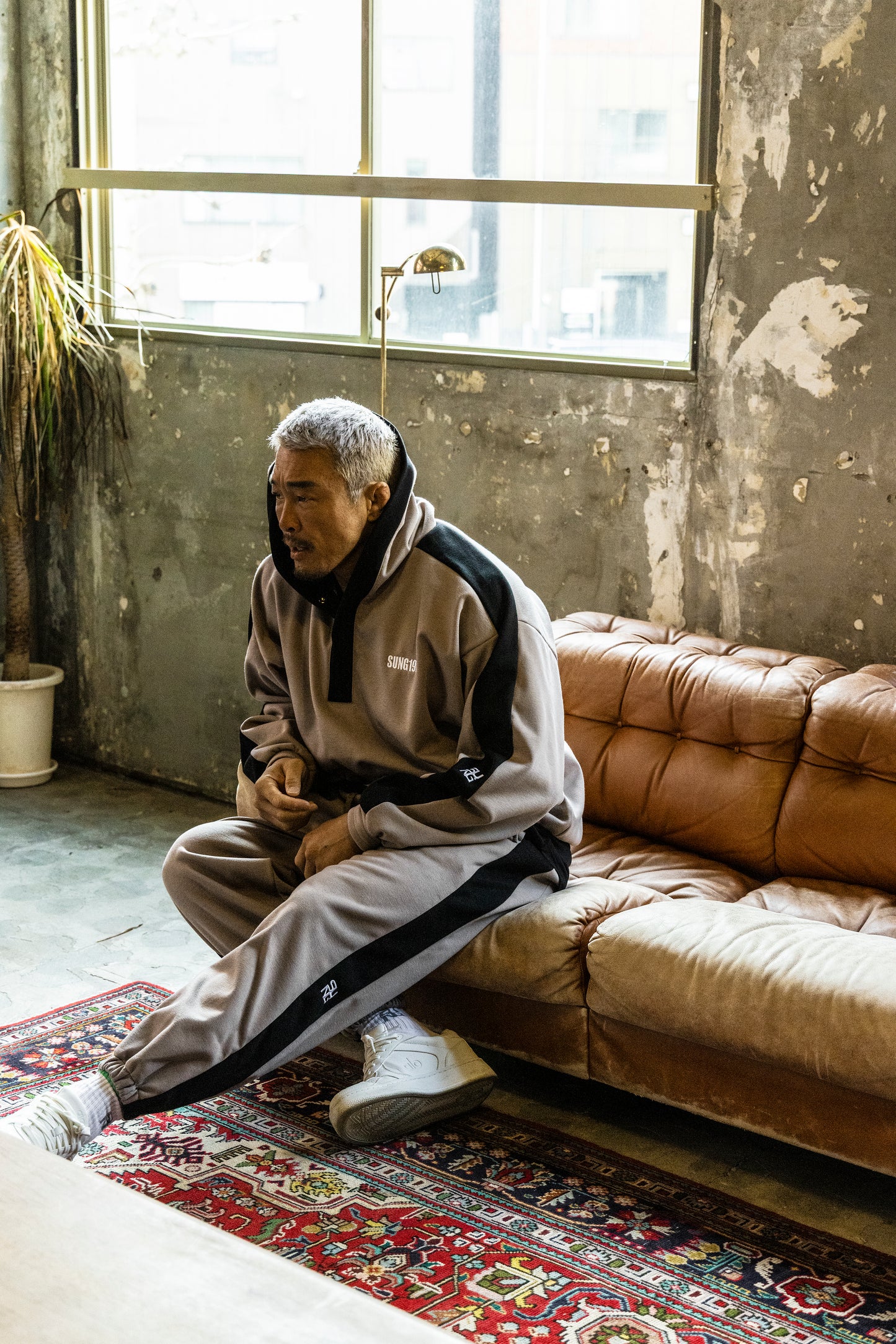 【4/1発送】BONDED SIDE LINE PANTS