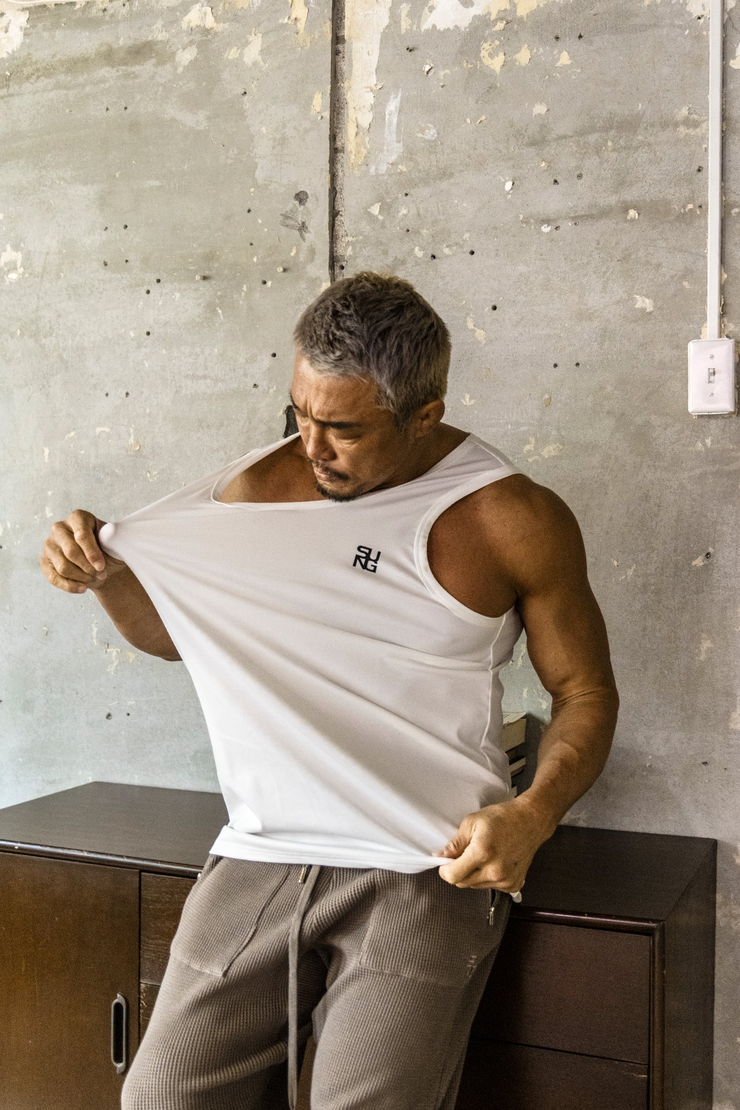 SIGNATURE ONE POINT TANK
