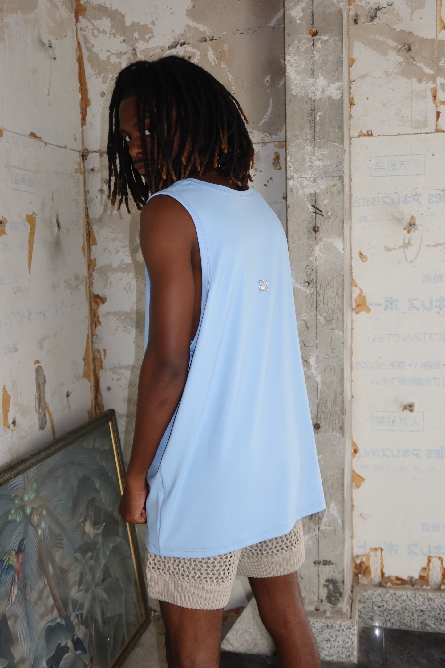 SHINE LOGO TANK