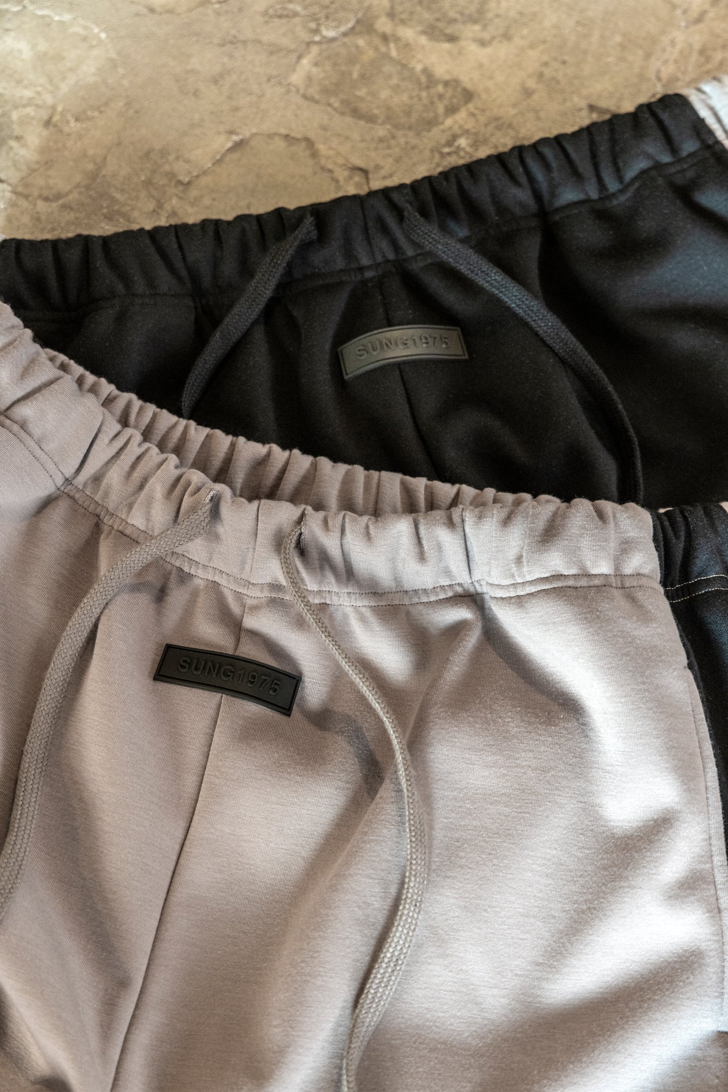 【4/1発送】BONDED SIDE LINE PANTS