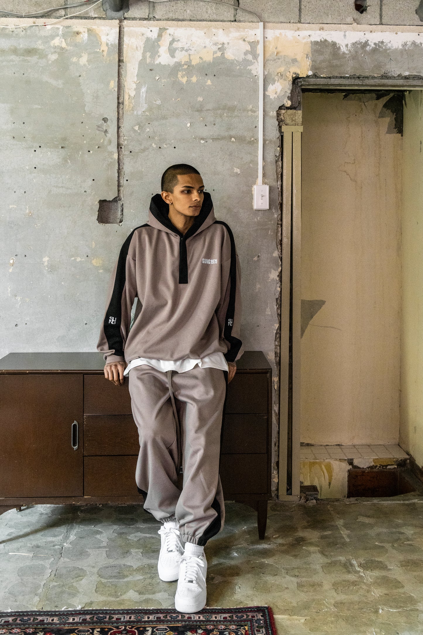 BONDED SIDE LINE HOODIE