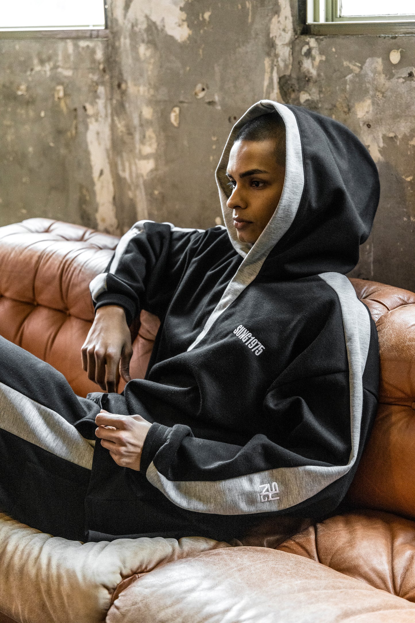 BONDED SIDE LINE HOODIE