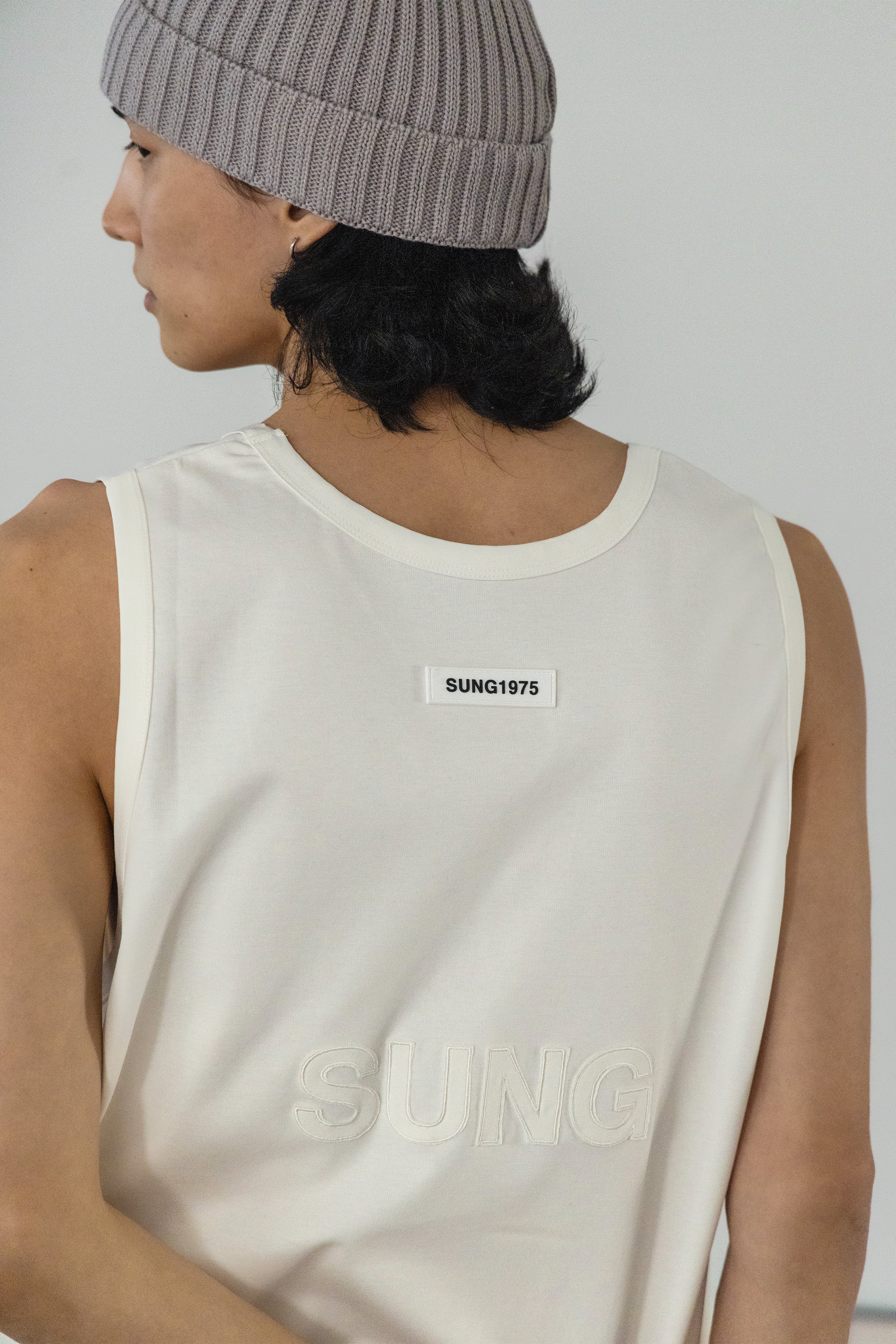 RAW-PATCH LOGO TANK – SUNG-1975-