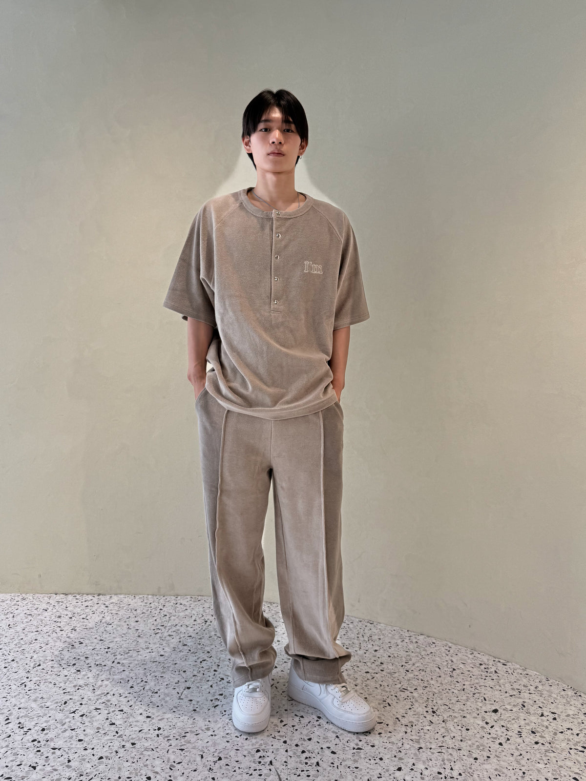 I'M LOGO PILE SIDE LINE PANTS