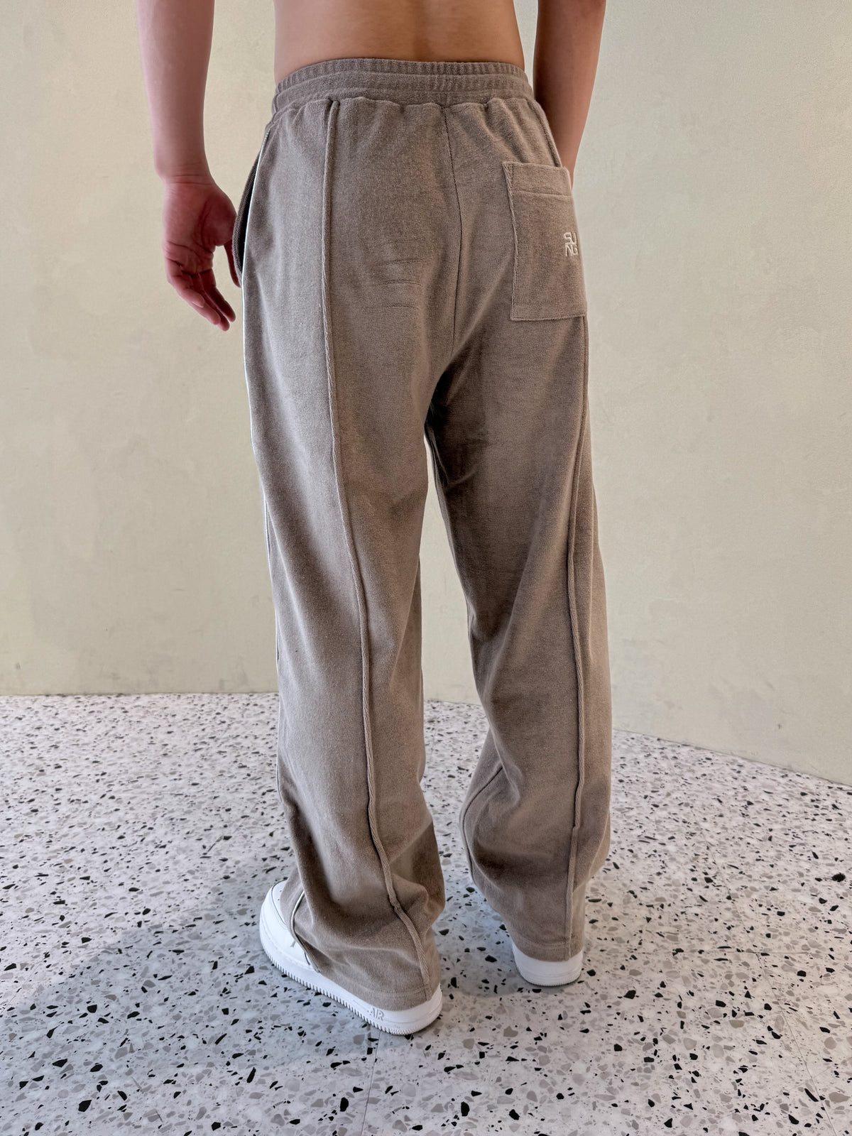 I'M LOGO PILE SIDE LINE PANTS