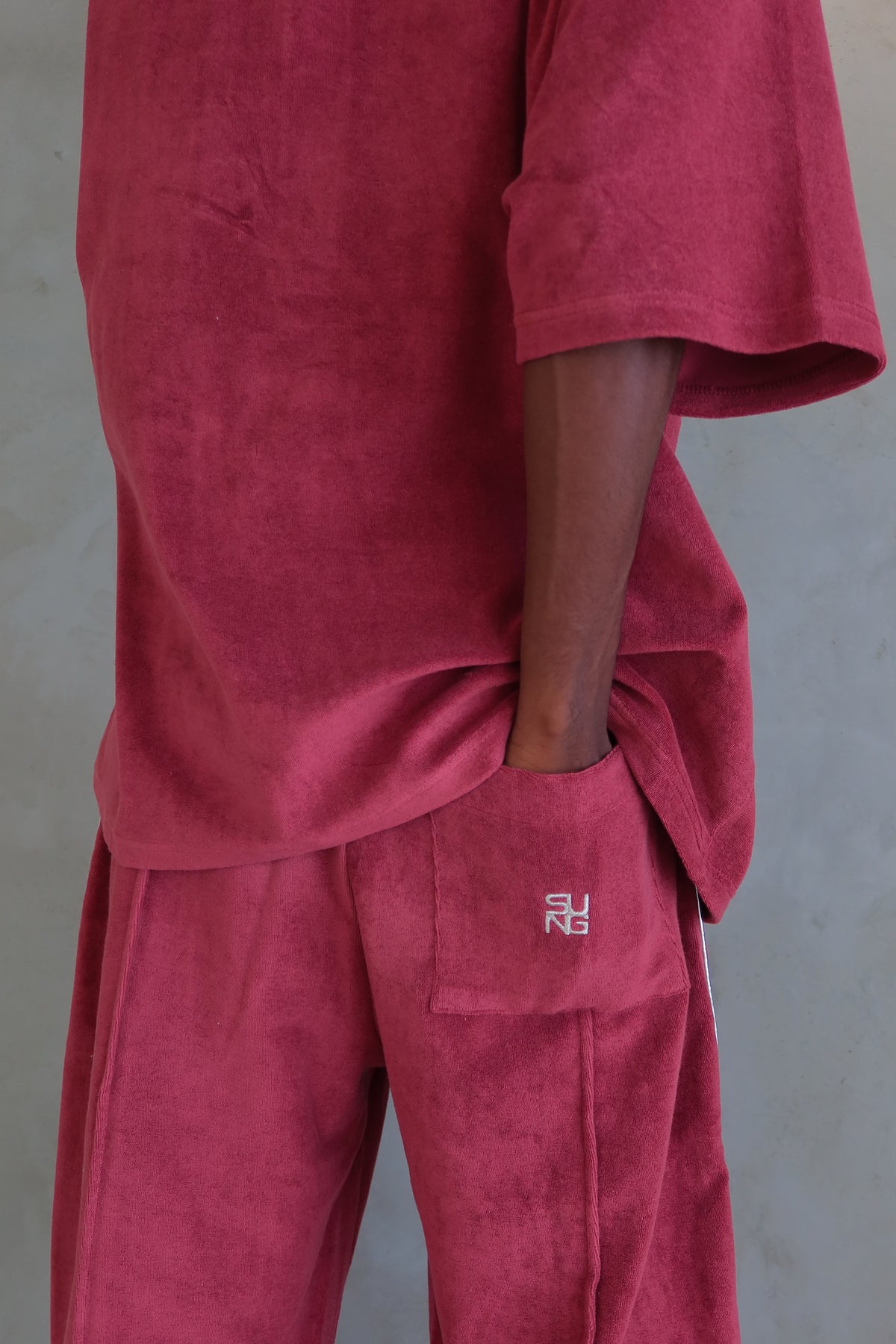 I'M LOGO PILE SIDE LINE PANTS